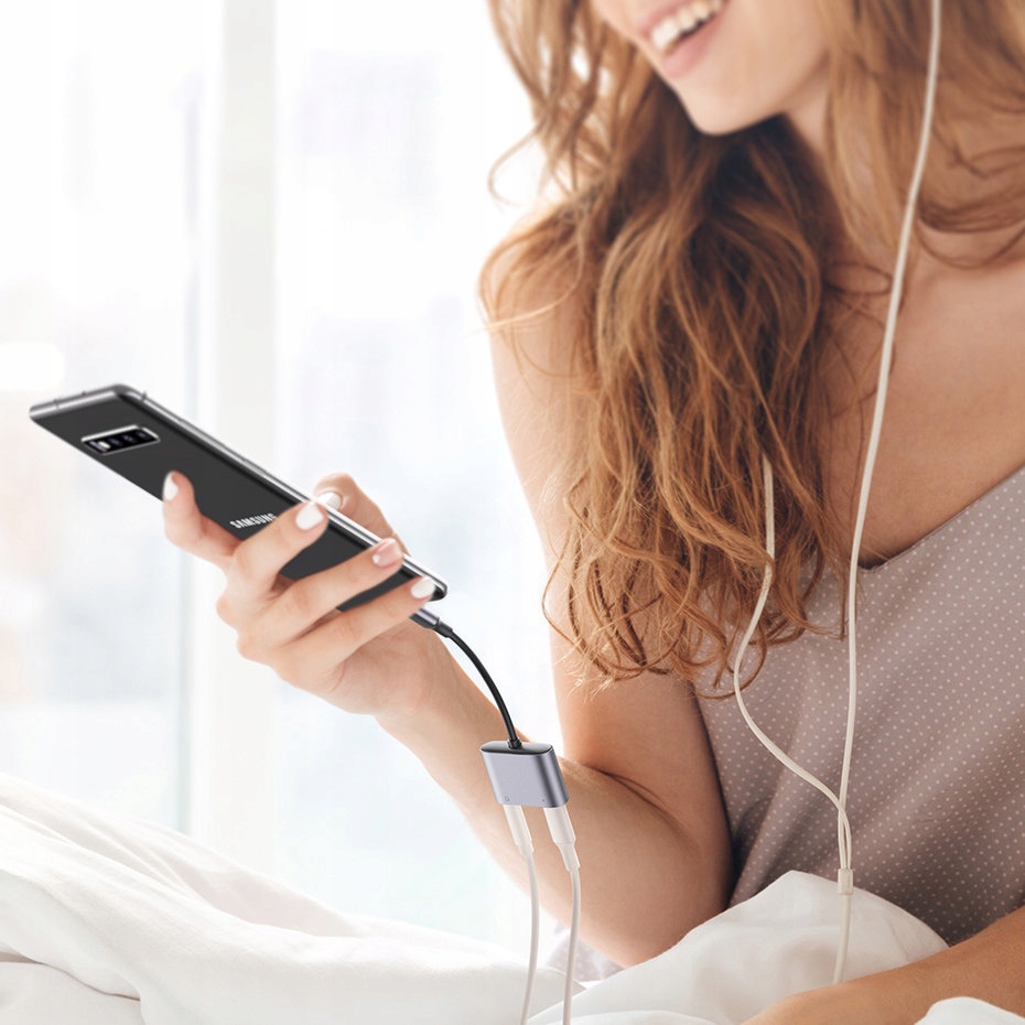 UGREEN ADAPTER KABEL AUDIO USB-C DO USB-C 30W MINI JACK 3.5 MM SŁUCHAWKI Marka Ugreen