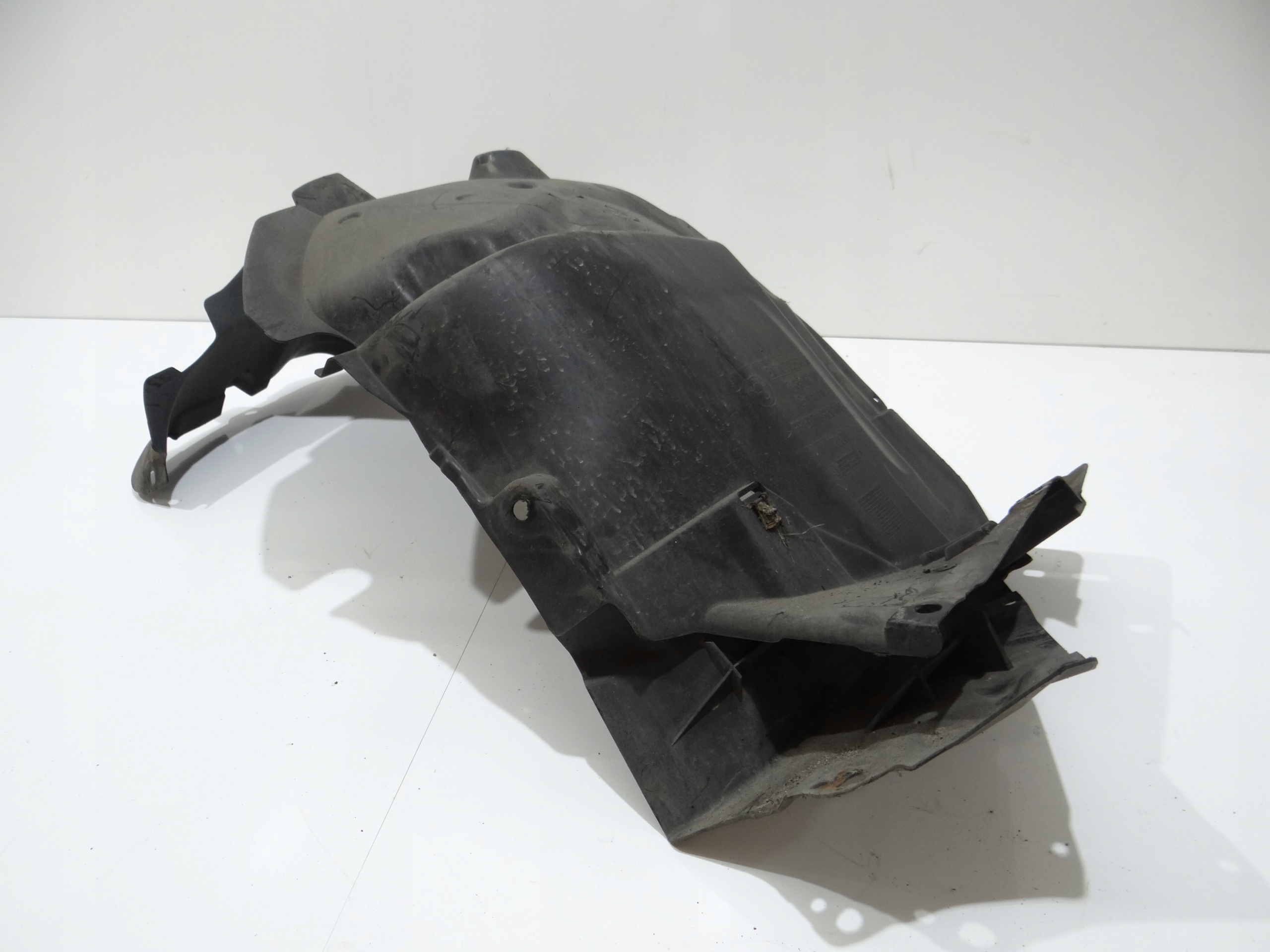 mudguard right front BMW E90 LCI M PAKIET 7059378 (16932451)