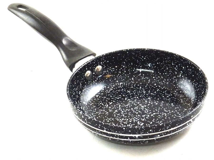 

Patelnia Ceramiczna granitowa indukcja 16 cm. 7159