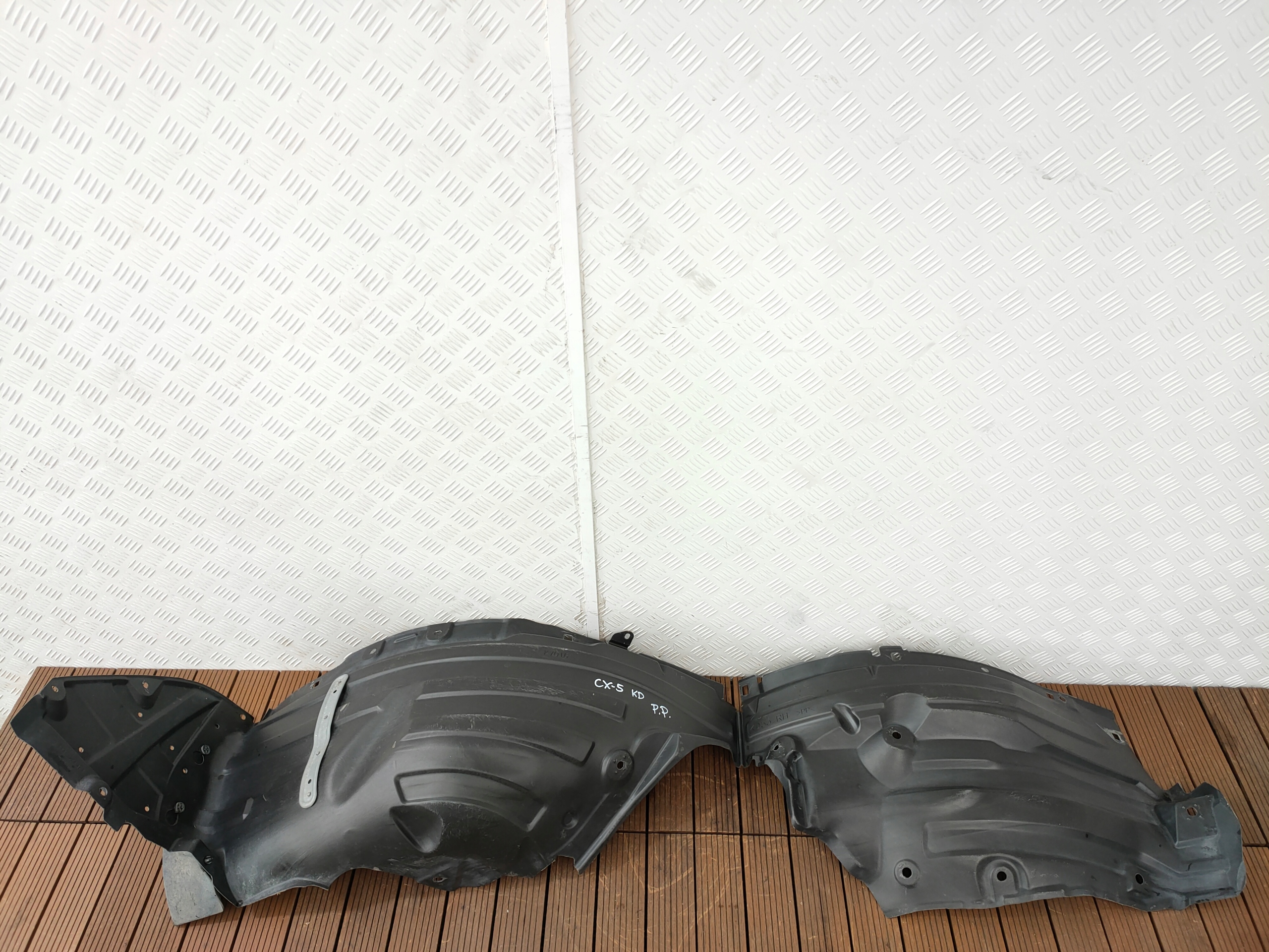MAZDA CX-5 KD LIFT 15-17 mudguard front right front original OE