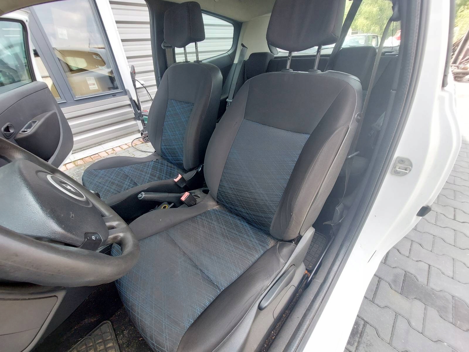 seats KOMPLET left right seat rear part + side RENAULT CLIO III