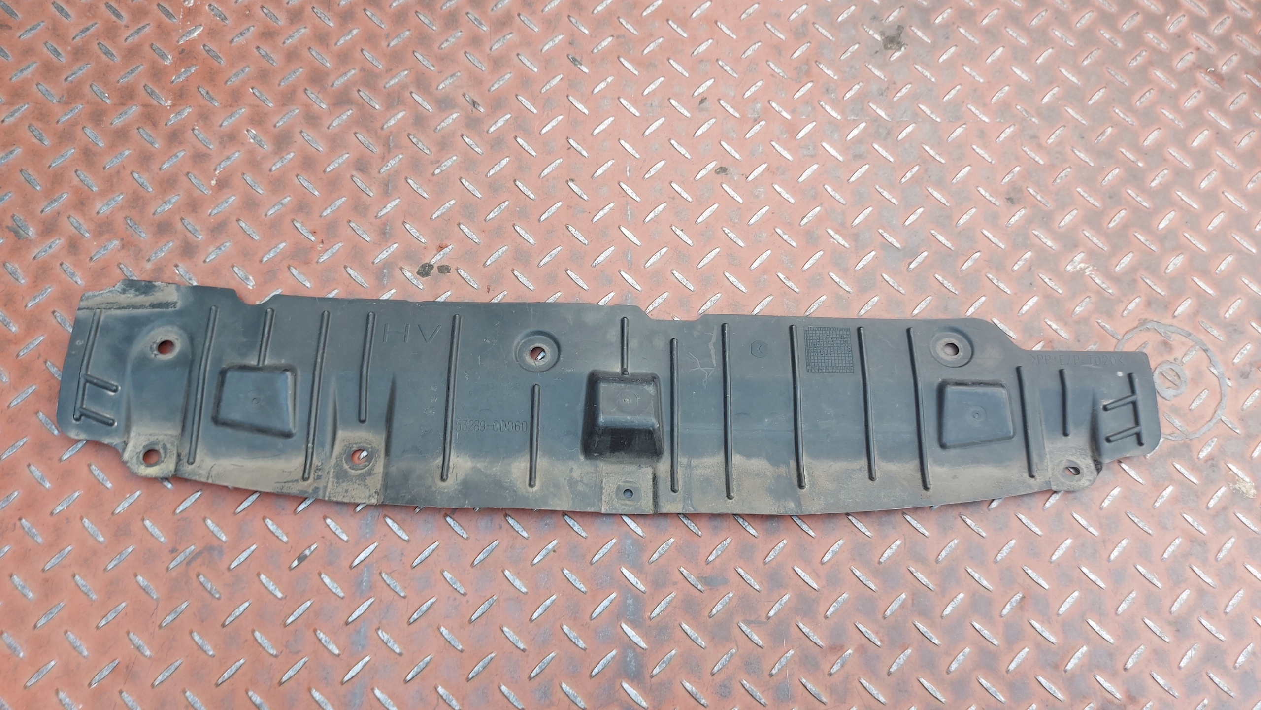 ABSORBER cover below bumper TOYOTA YARIS III
