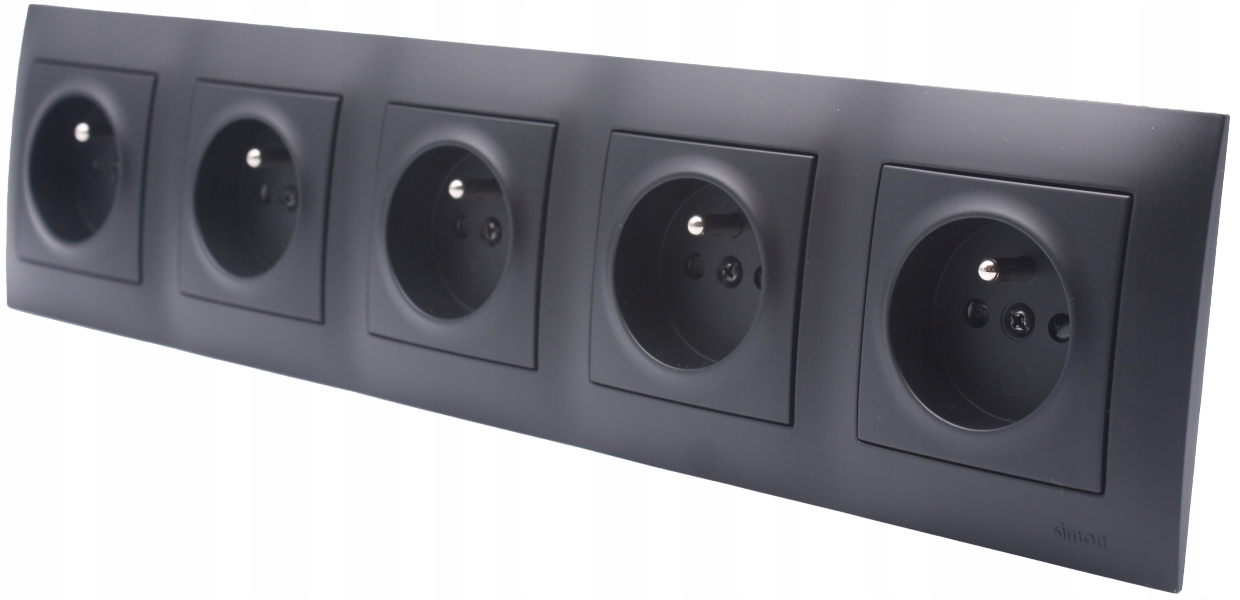 Čierna 5-násobná zásuvka do kancelárie a domu, sada s rámčekom Kontakt Simon 54