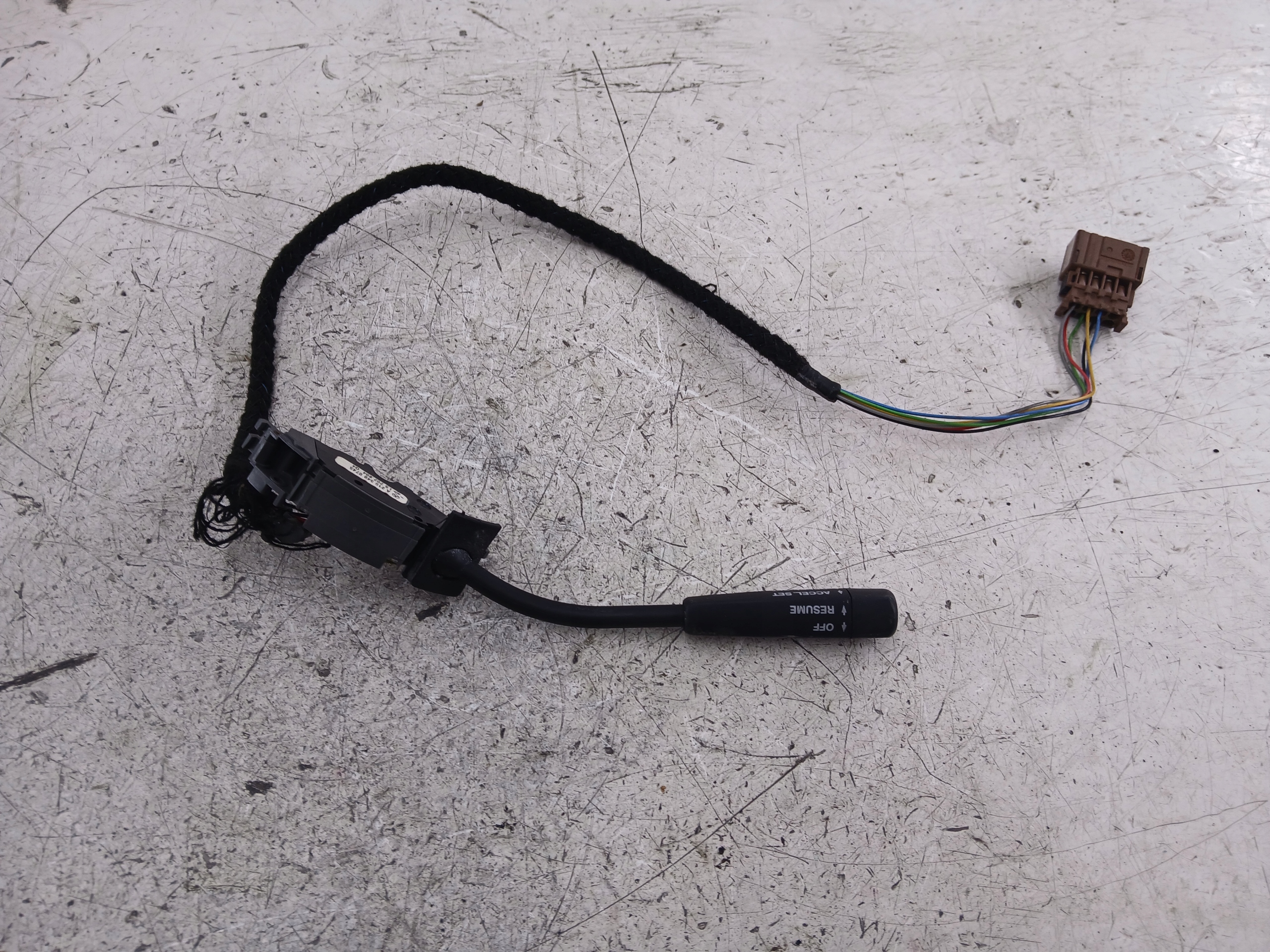 CHRYSLER CROSSFIRE MERCEDES R170 switch MANETKA TEMPOMATU A2105400745