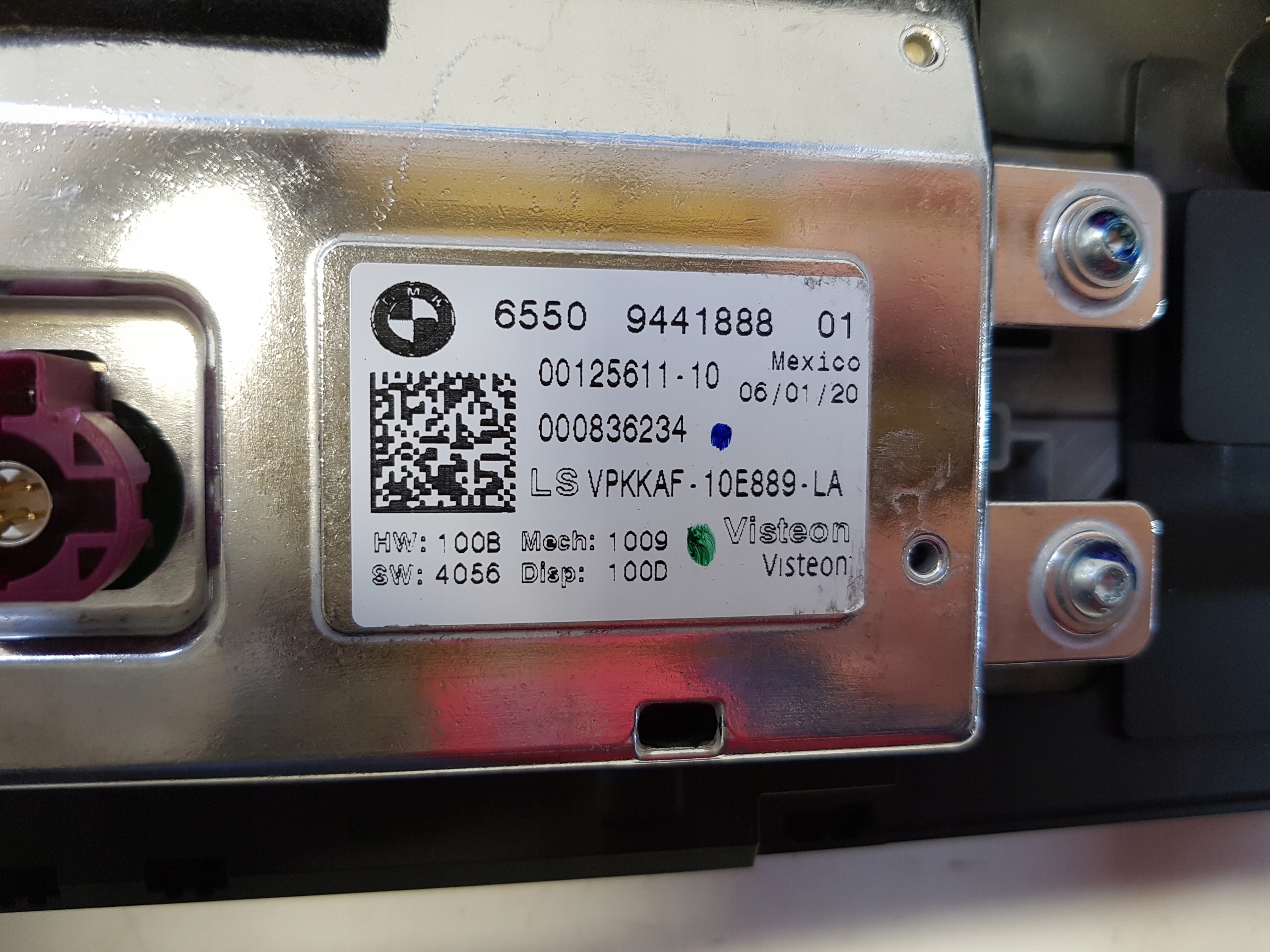 BMW G20 330e display MONITOR navigation devices 9441888