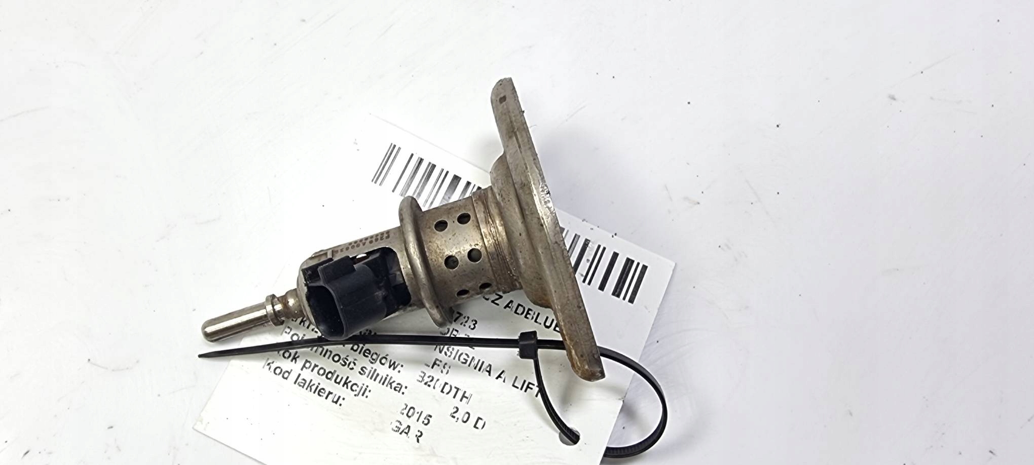injector ADBLUE 55485888 OPEL INSIGNIA A LIFT