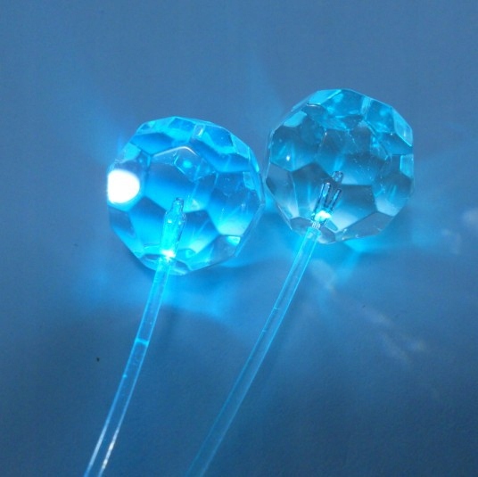 Zakończenie do Światłowodu kryształowa kula Materiał wykonania plastik