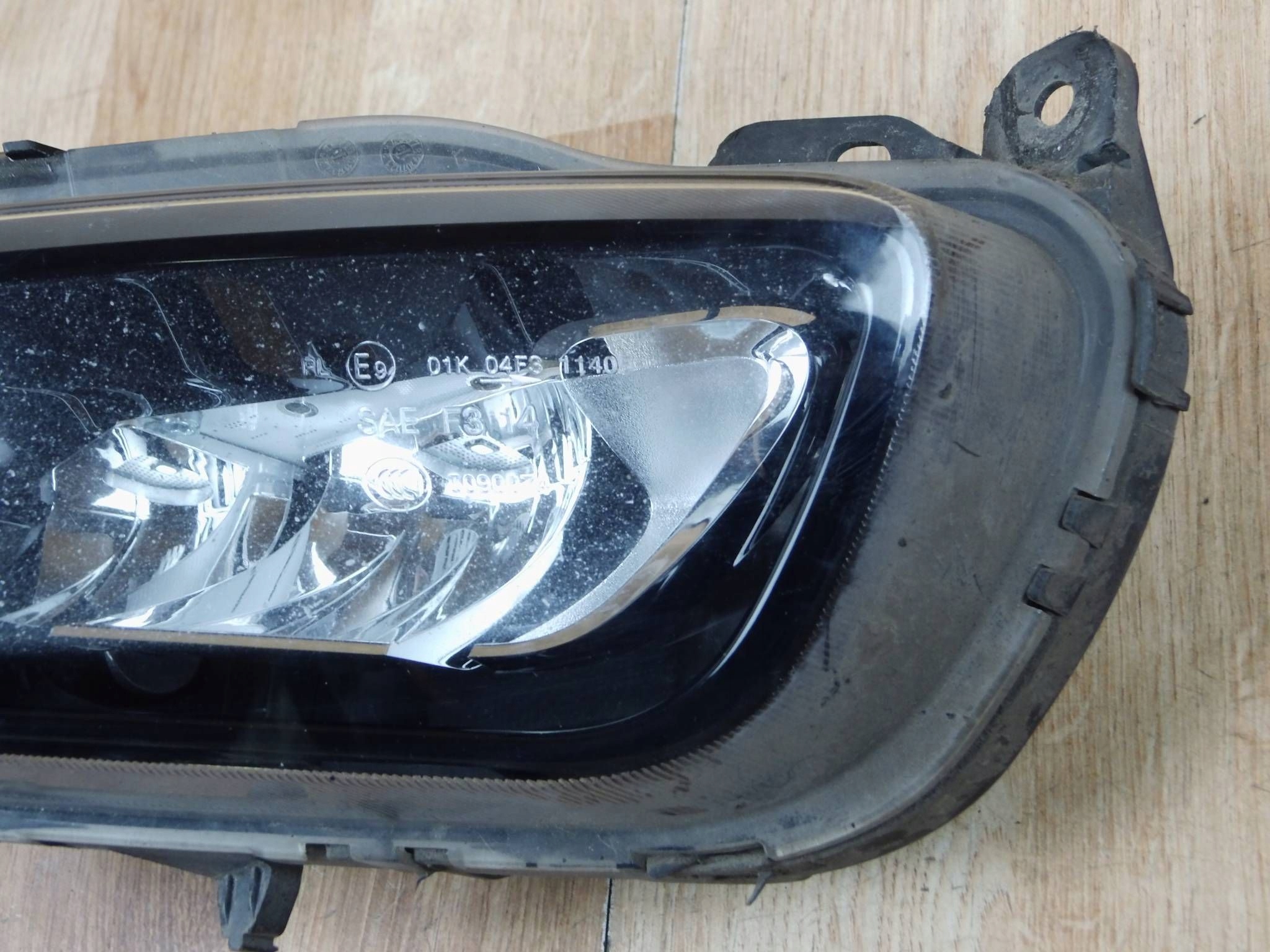 Volvo XC90 II 2015+ fog light left front 31395865