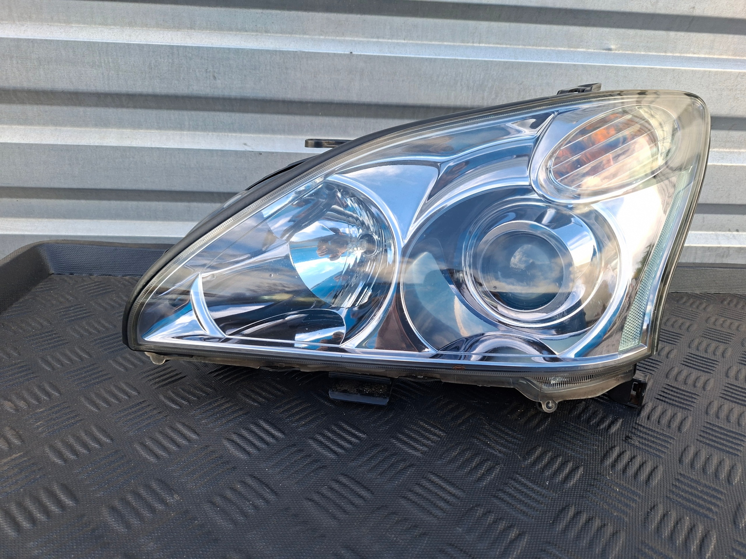 light front left front left XENON EUROPA LEXUS RX II RX400 RX300