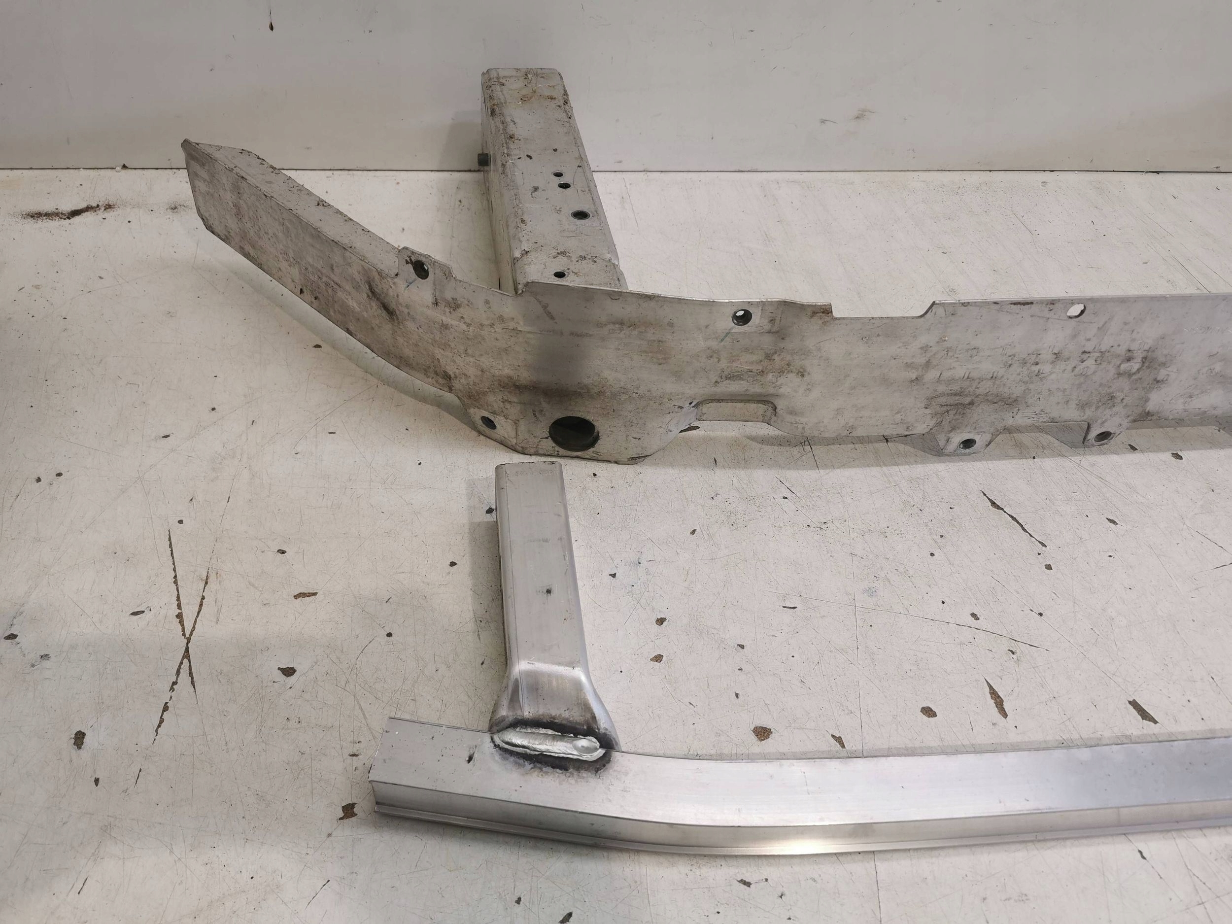 Eb8106ec45f5a8fd69b78e974dec