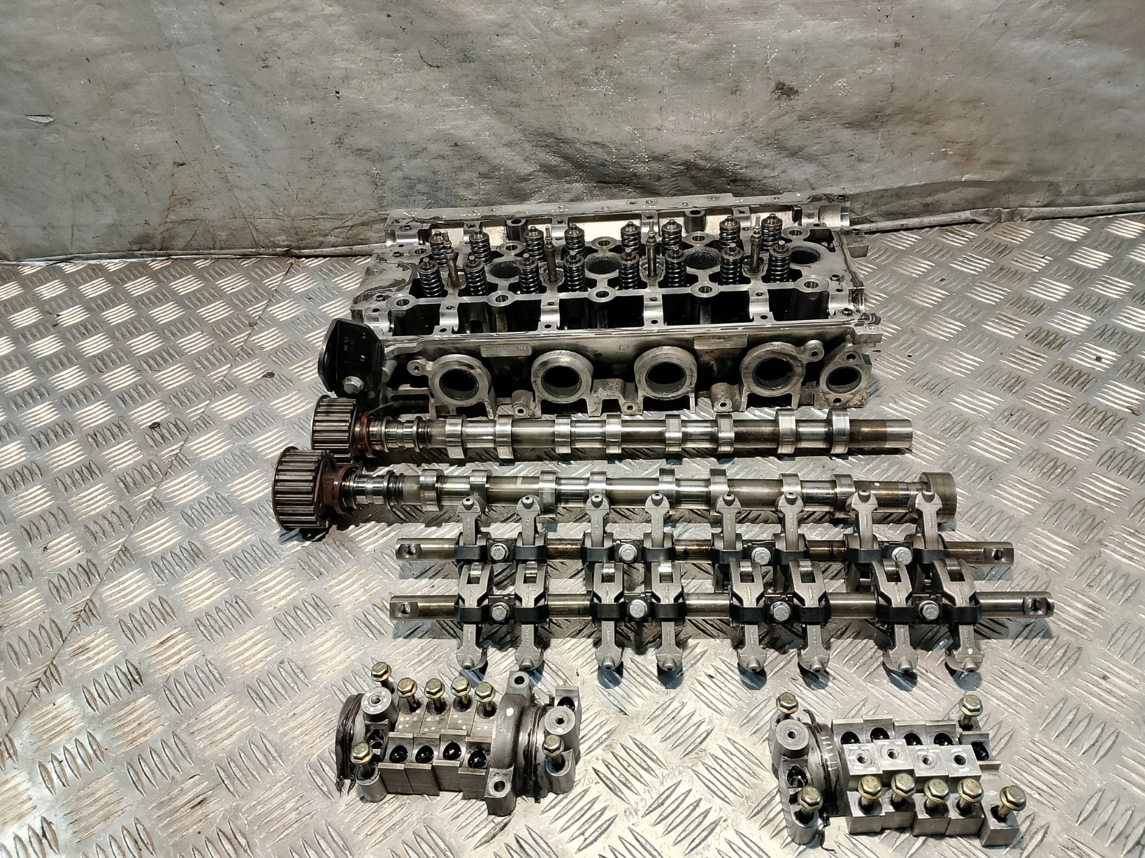 GŁOWICA SILNIKA RENAULT MASTER II 2 2.2 DCI 8200005876