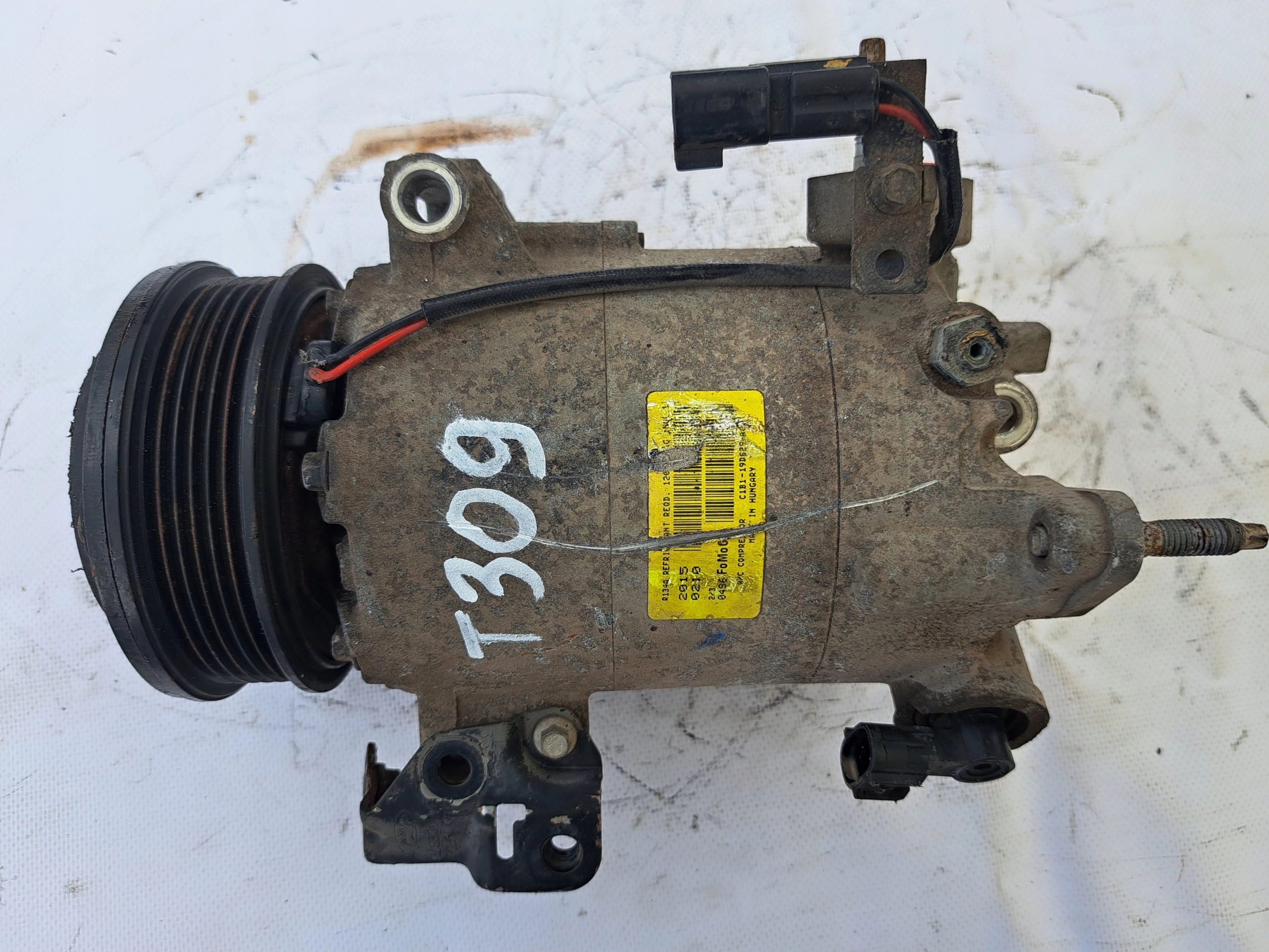 FORD C1B1-19D629-AC Компрессор кондиционера