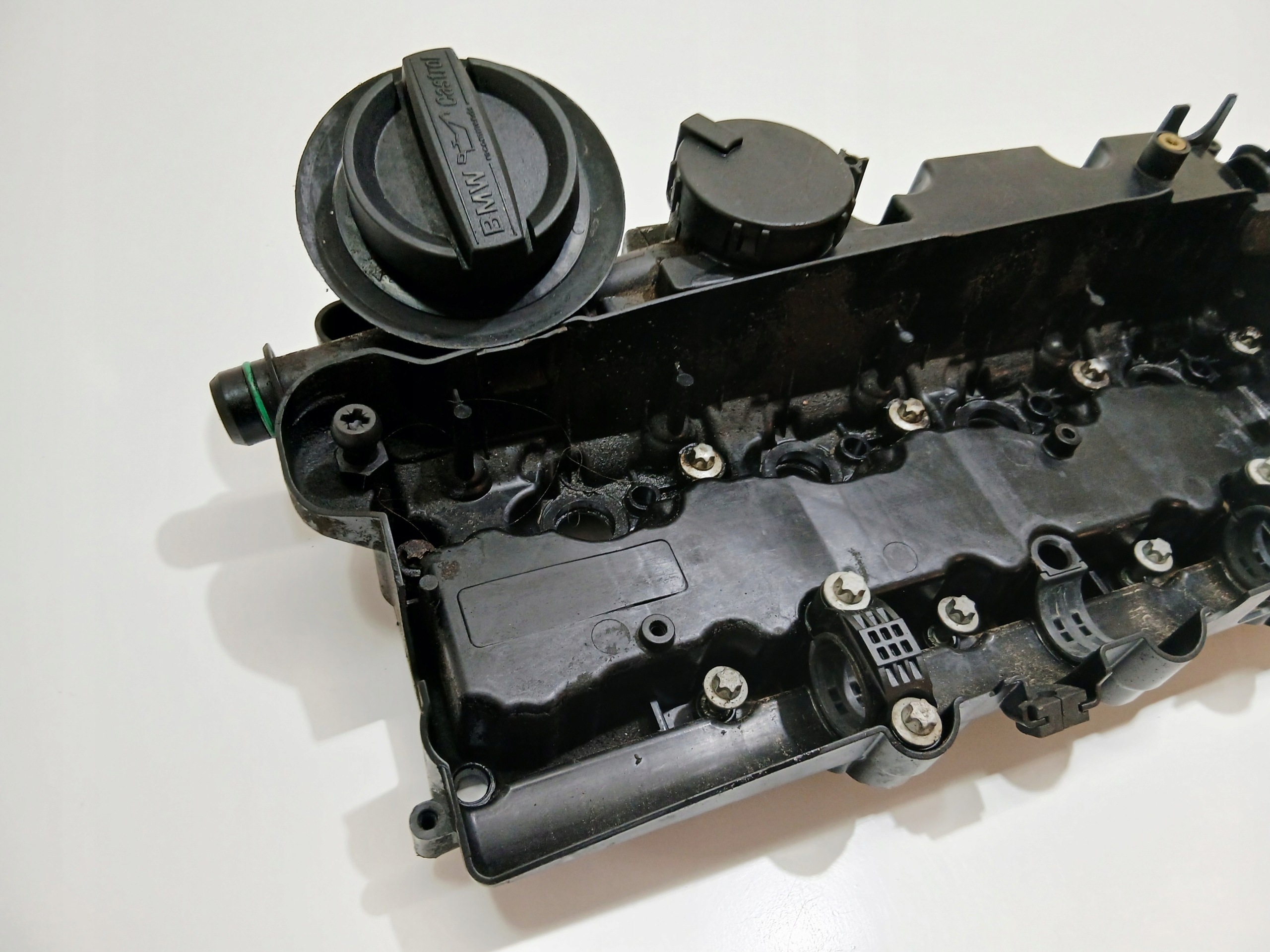 szelepfedél BMW BMW E60 E61 E84 E87 N47D20C 2.0D 7797613 (0006209)