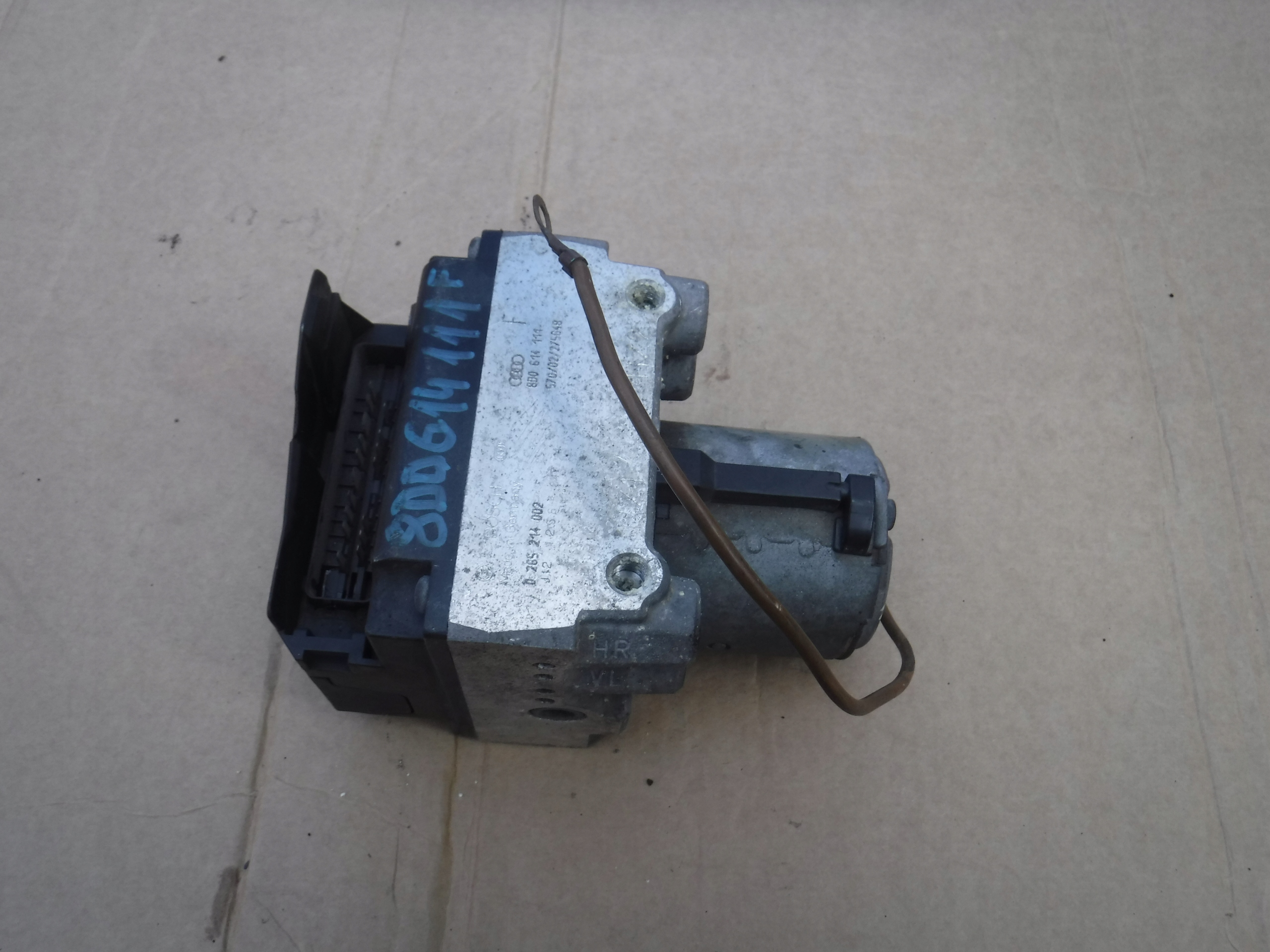 насос ABS Audi A4 B5 8D0614111