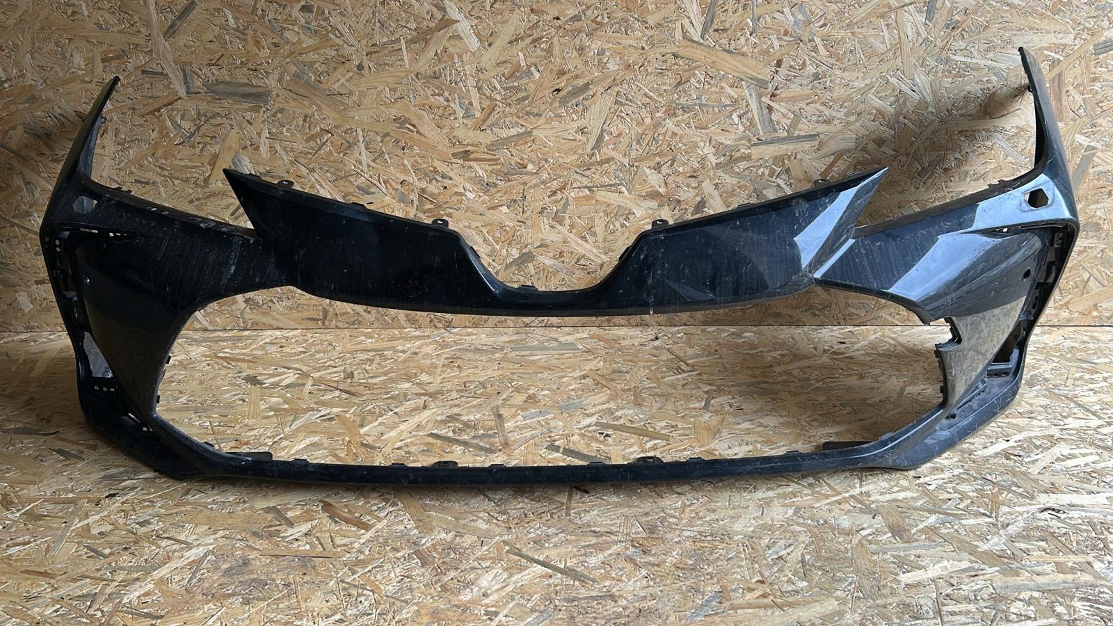 bumper front front TOYOTA COROLLA E21 sedan 19