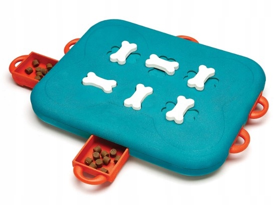 Levně Těžká čichová vzdělávací hra pro psa – hledání pamlsků Casino Úroveň 3