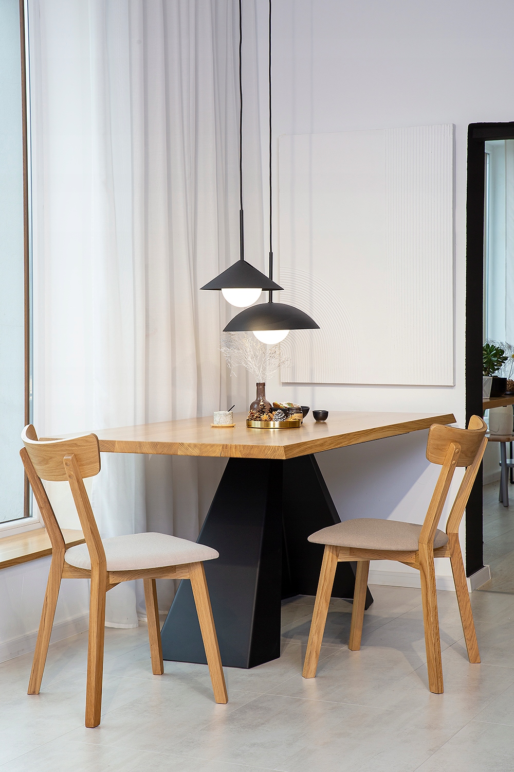 Krzesło dębowe do jadalni salonu nowoczesne gięte Głębokość mebla 47 cm