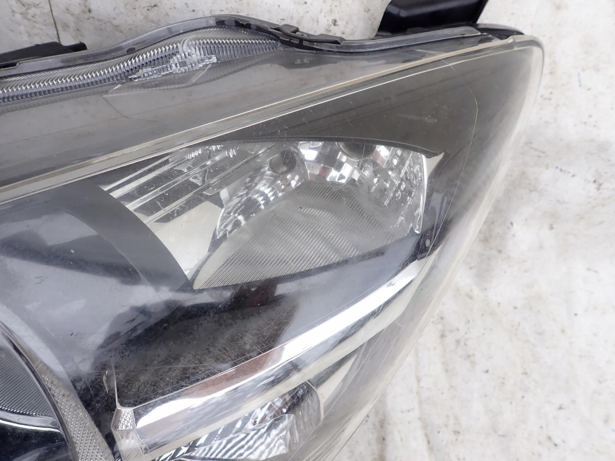MAZDA 2 III 14-19 light front front left