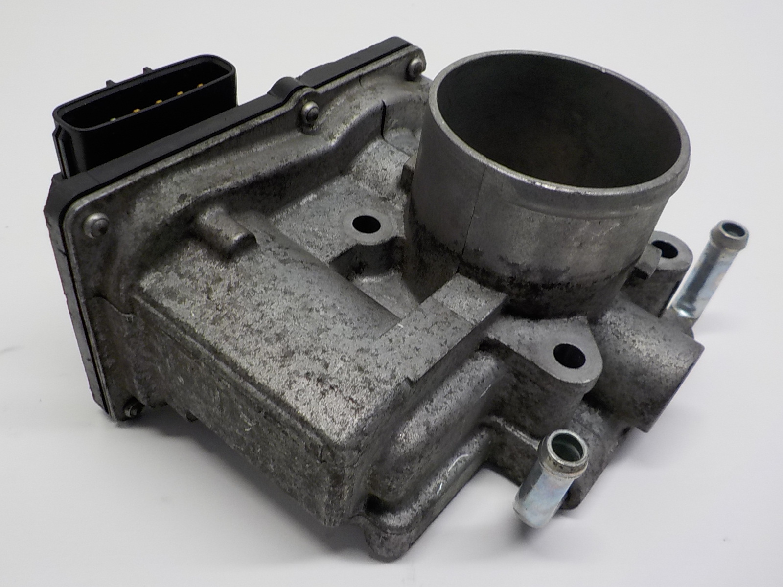 ДРОССЕЛЬНАЯ ЗАСЛОНКА 69L0-1660 suzuki SWIFT 5 V 1.2 16V 94 ЛС 10-15