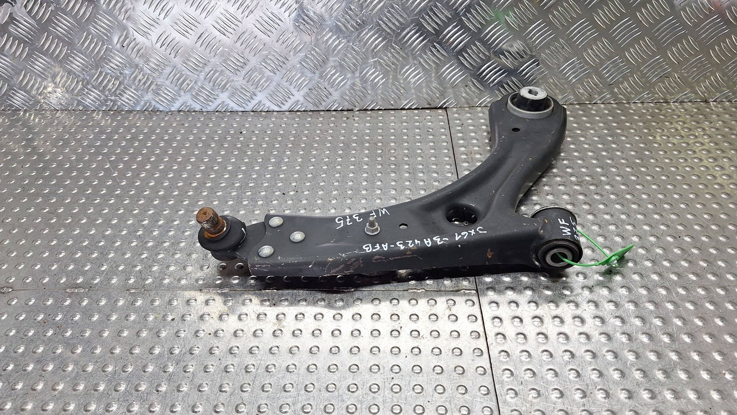 arm right front JX61-3A423-AEB FORD FOCUS MK4