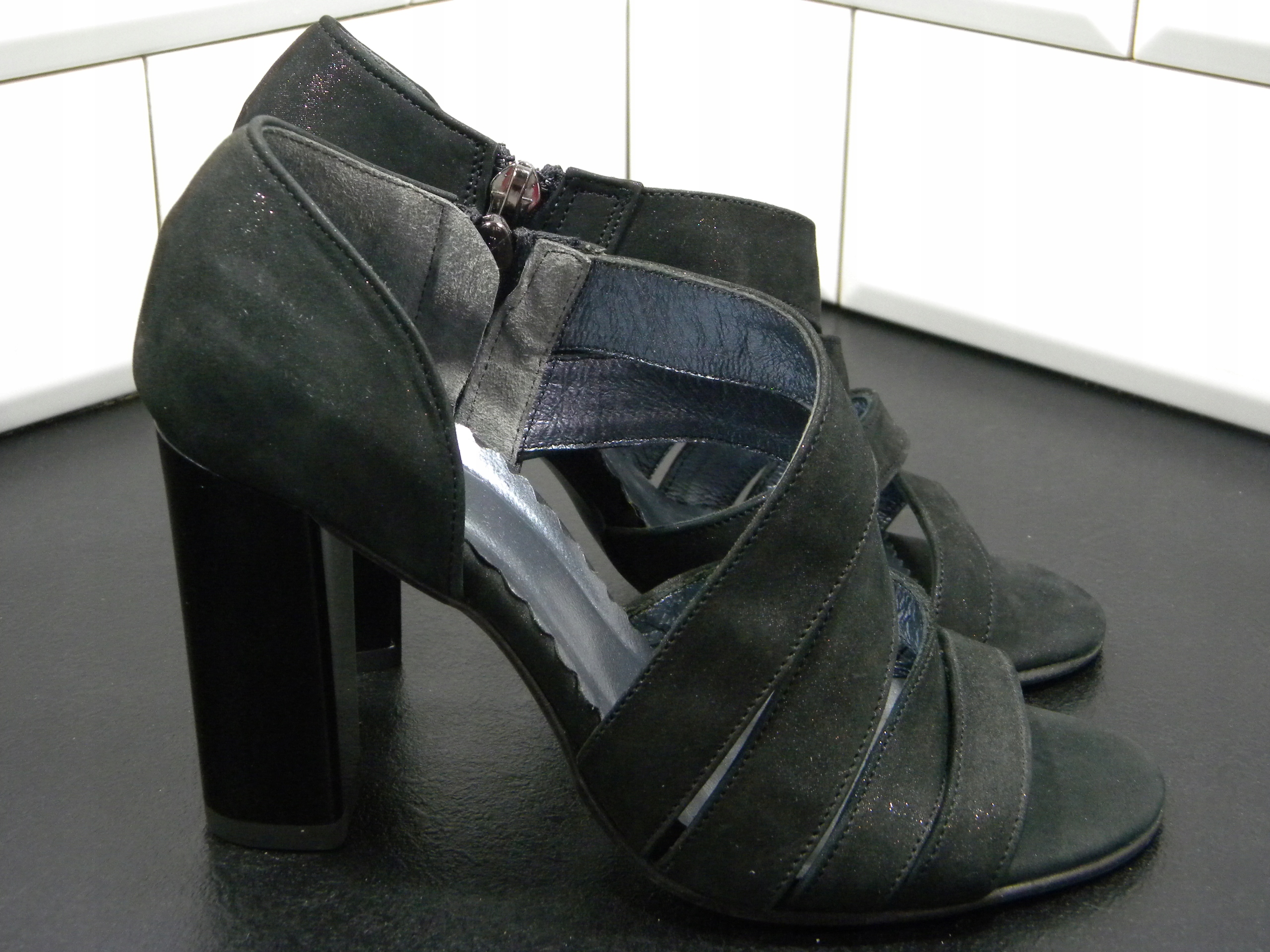 Dámské kožené lodičky Lampert 35