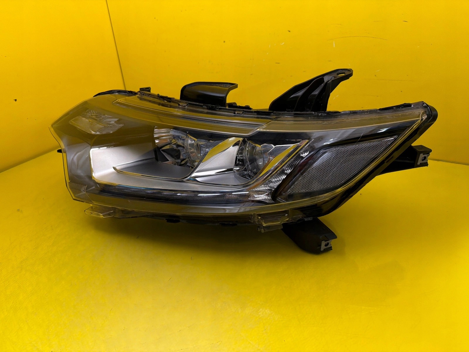 light left Mitsubishi Outlander III Full Led 8301C8-63