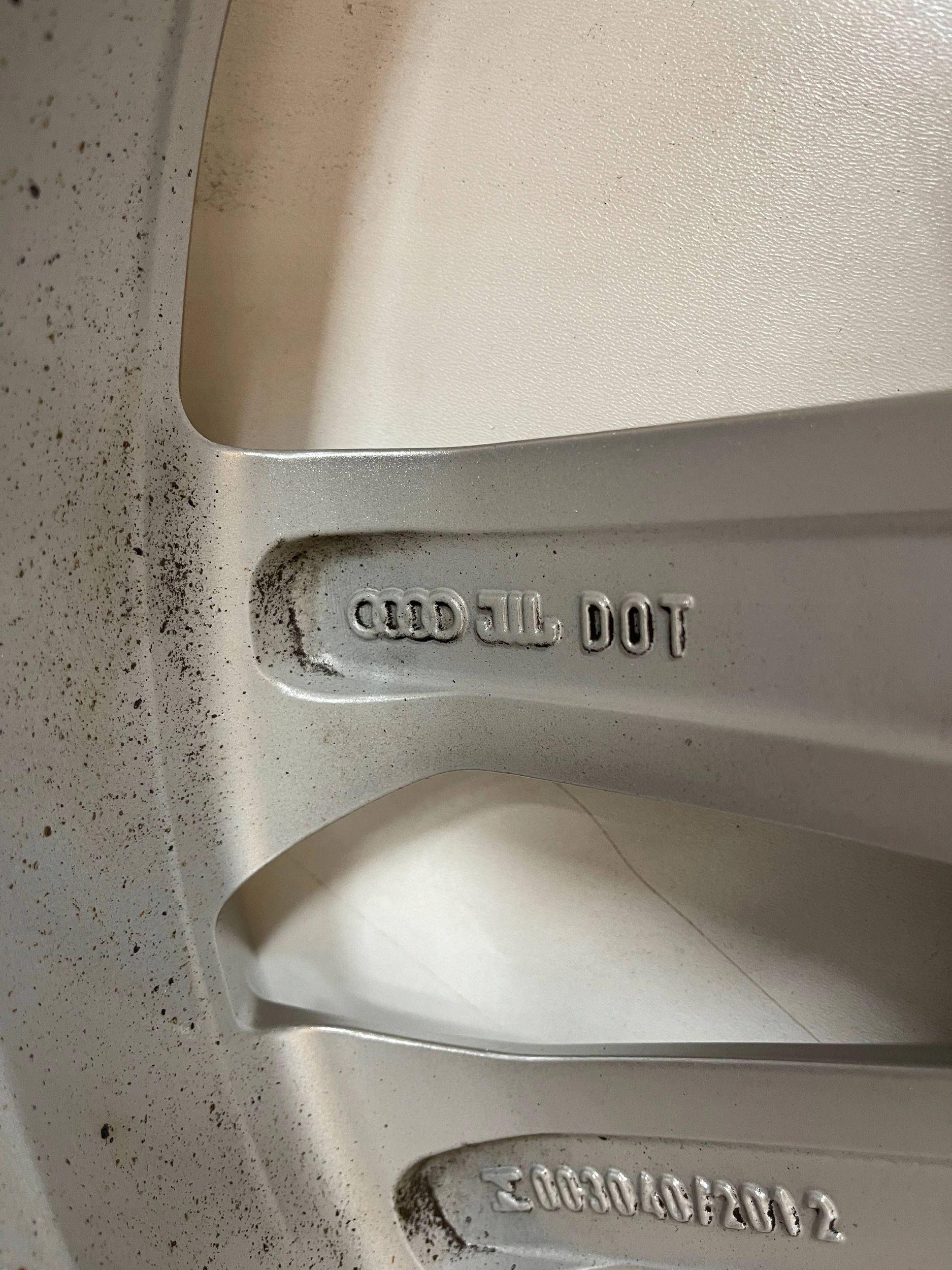 disk hliníkový Audi A7 A6 C8 4K8 8,5J X 20 ET30 4K8601025M