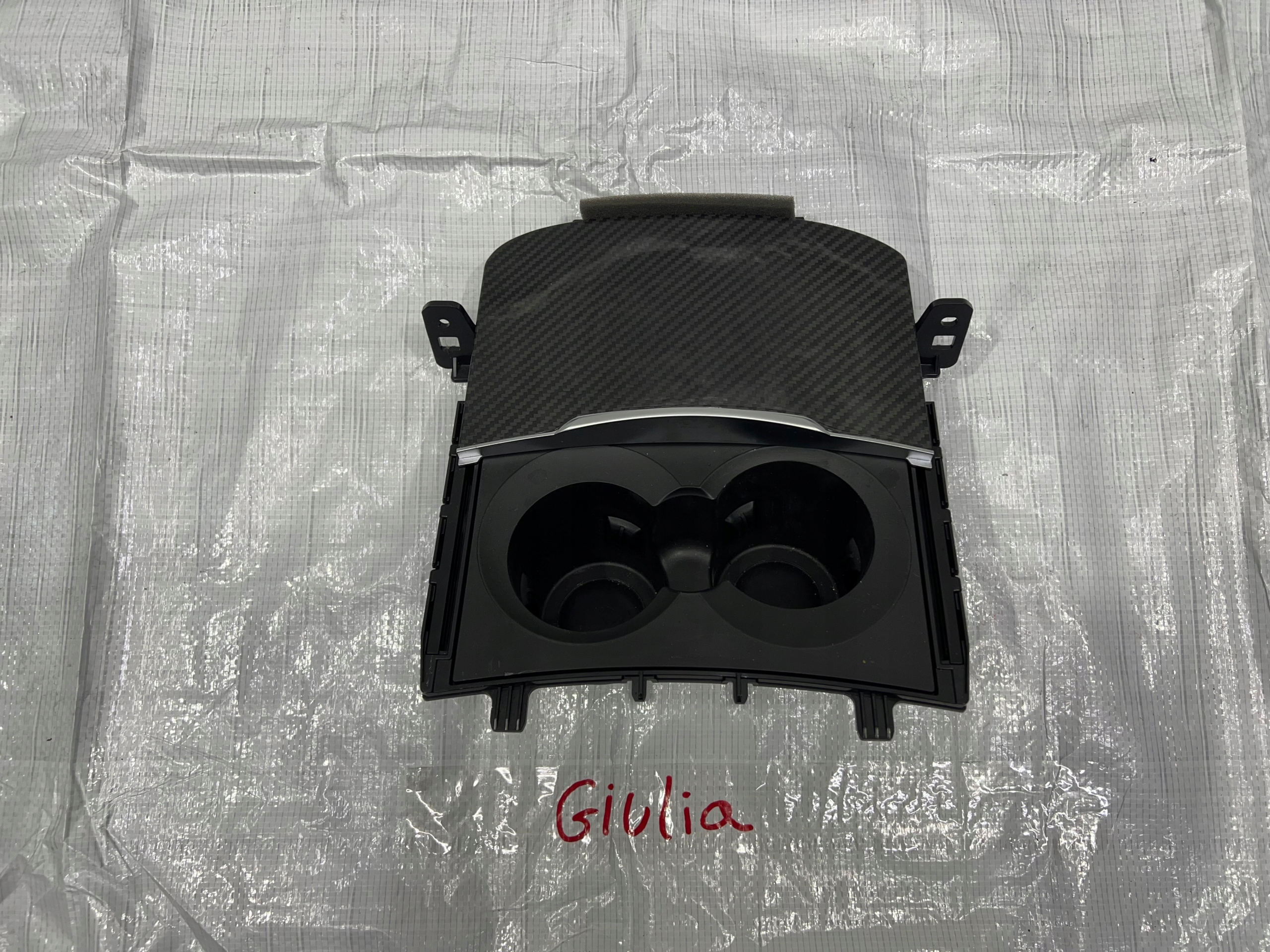 ALFA ROMEO GIULIA бардачок Держатель на Carbon