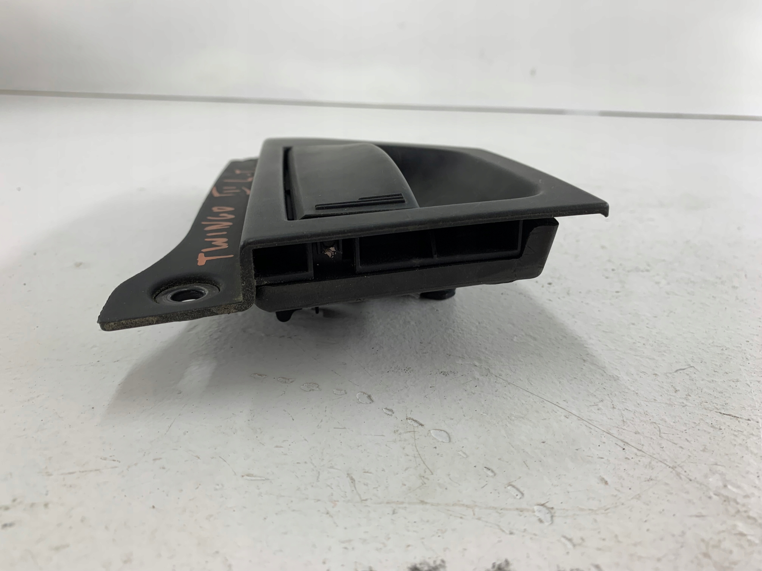 RENAULT TWINGO III handle door left rear part