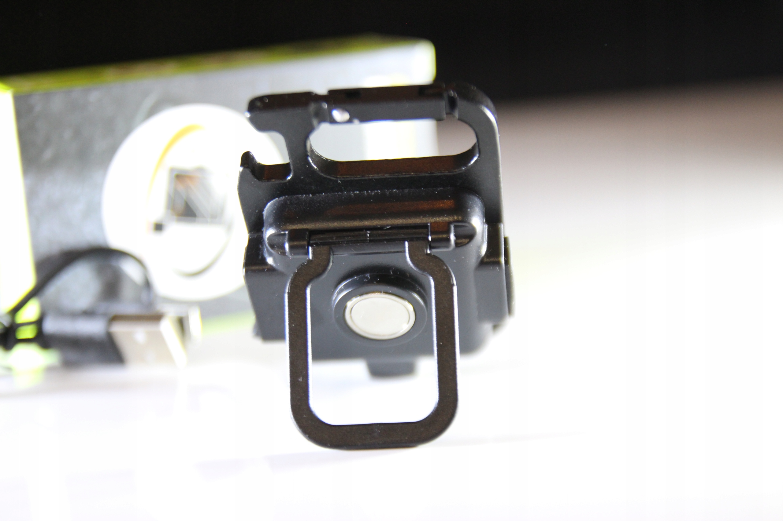 PREMIUM LAMPKA LATARKA AKUMULATOROWA USB TURYSTYCZNA LED halogen MP045 Stan opakowania oryginalne