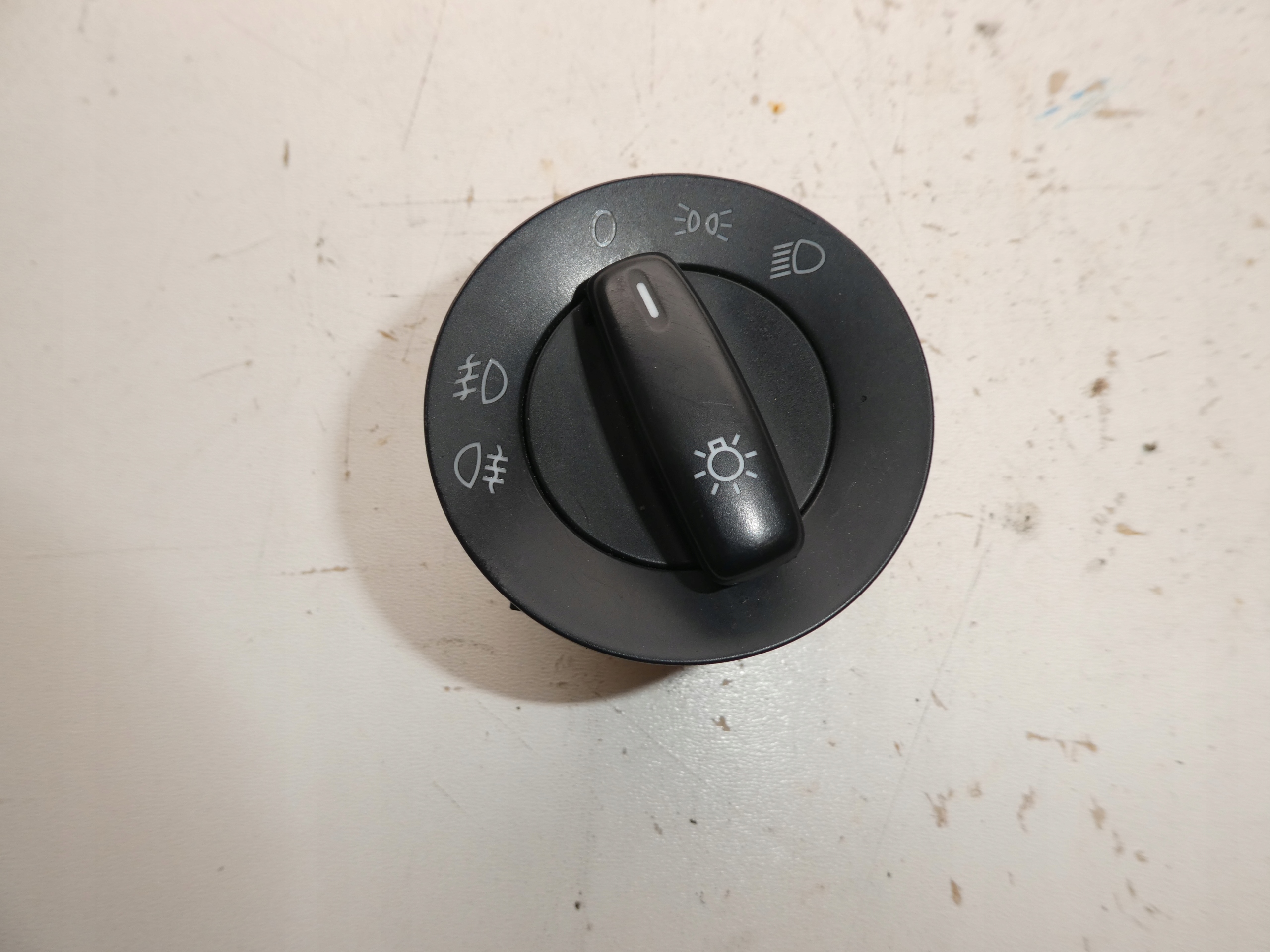 interruttore luci VW GOLF VI PASSAT B6 1K0941431BD