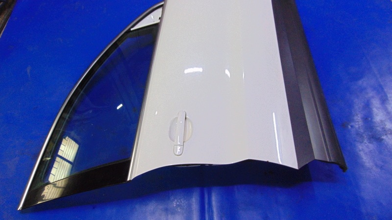 door right front LB9A VW TIGUAN and 5N 07-16R