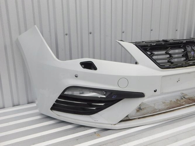 SEAT LEON III FR LIFT 17- front bumper front