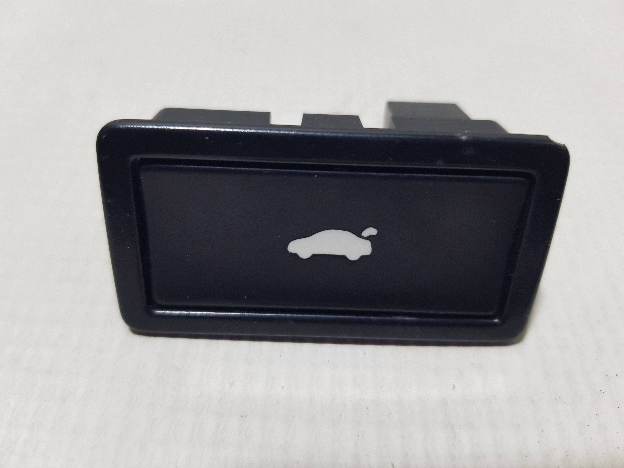 bouton pour l'ouverture du capot AUDI A7 A6 C7 Q7 4L 3D0959831D