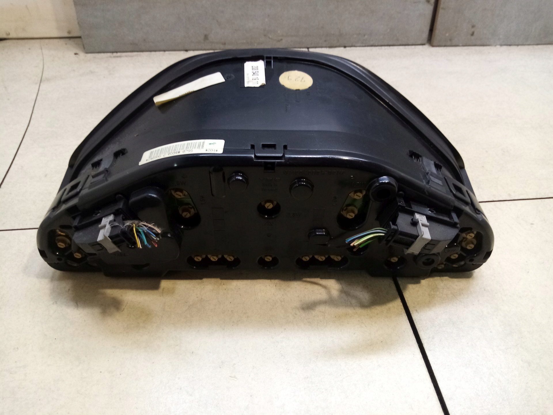 dials MERCEDES CLK W208 2.0 2085401911
