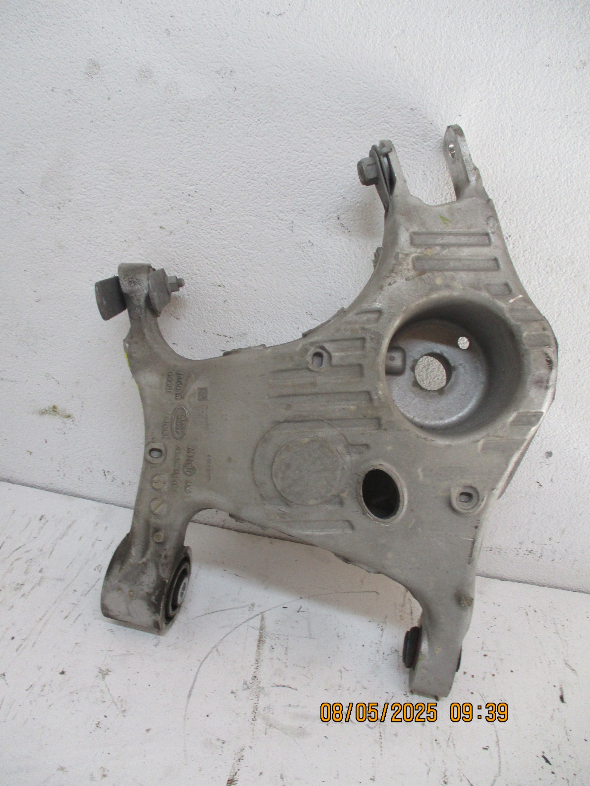Querlenker JAGUAR F-PACE F PACE 2,0D M8A2-5B531-BA M8A2-5B530-BA heck hinten