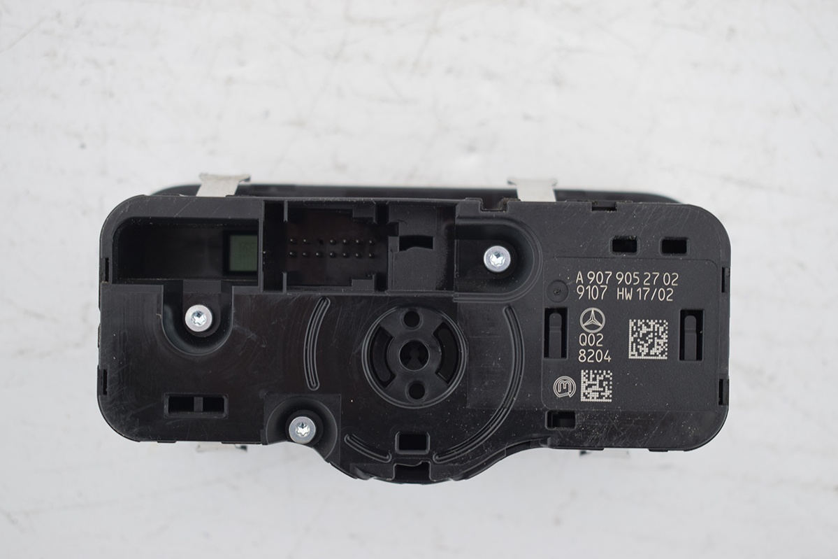 switch button of the lights MERCEDES SPRINTER W910 W907 A9079052702