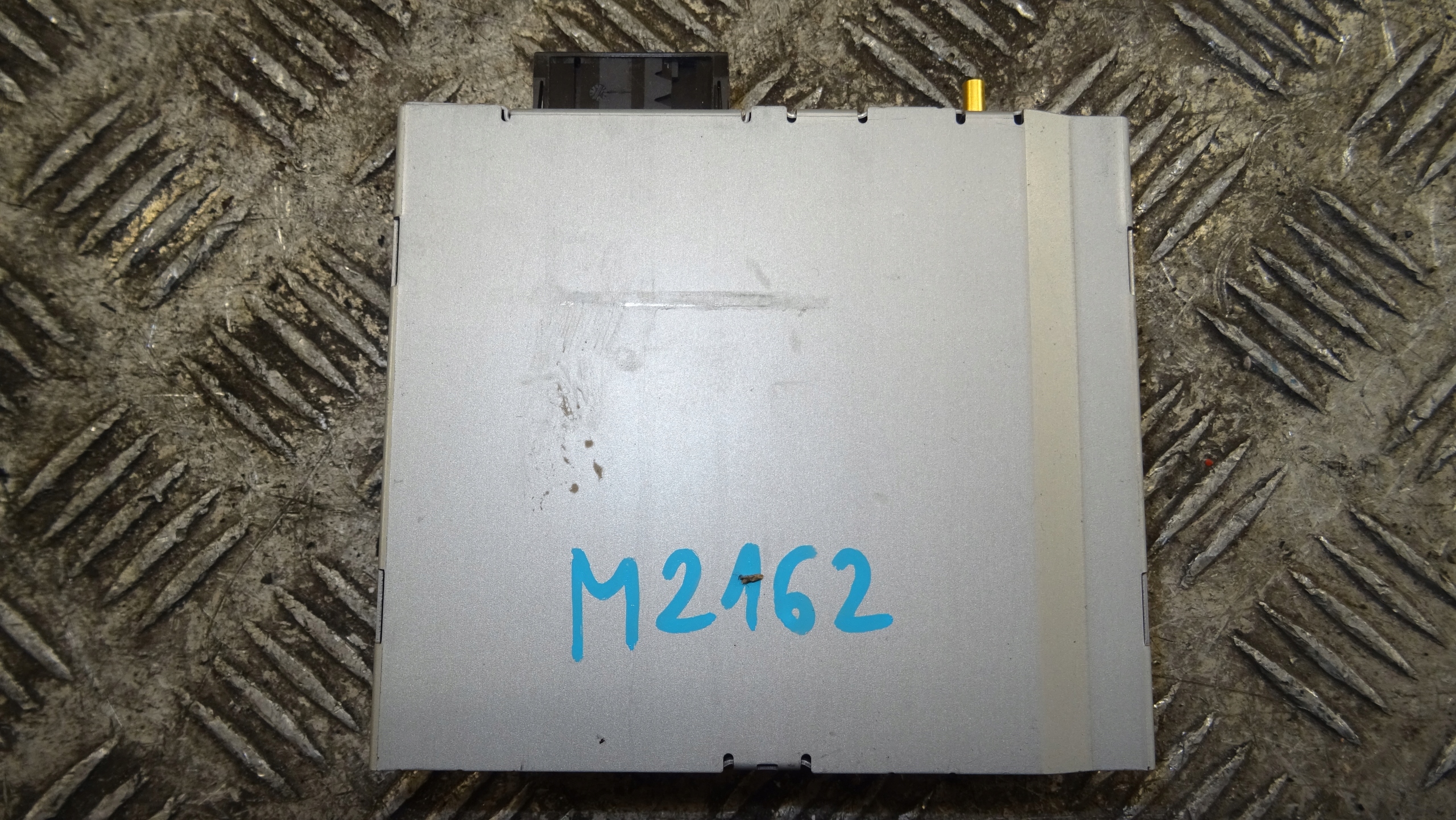 OPEL ASTRA J control unit module RADIA 13438276
