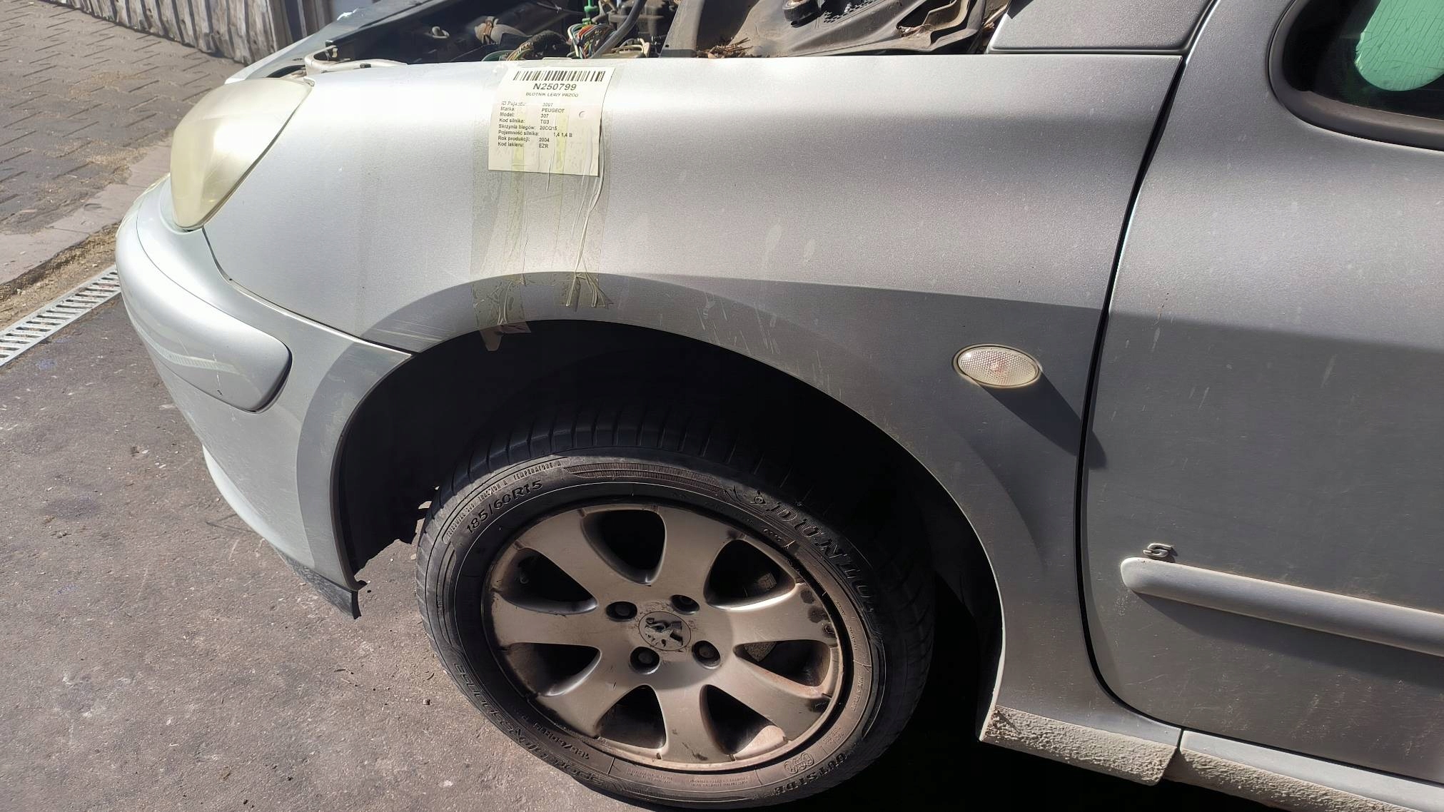 fender left front EZR PEUGEOT 307