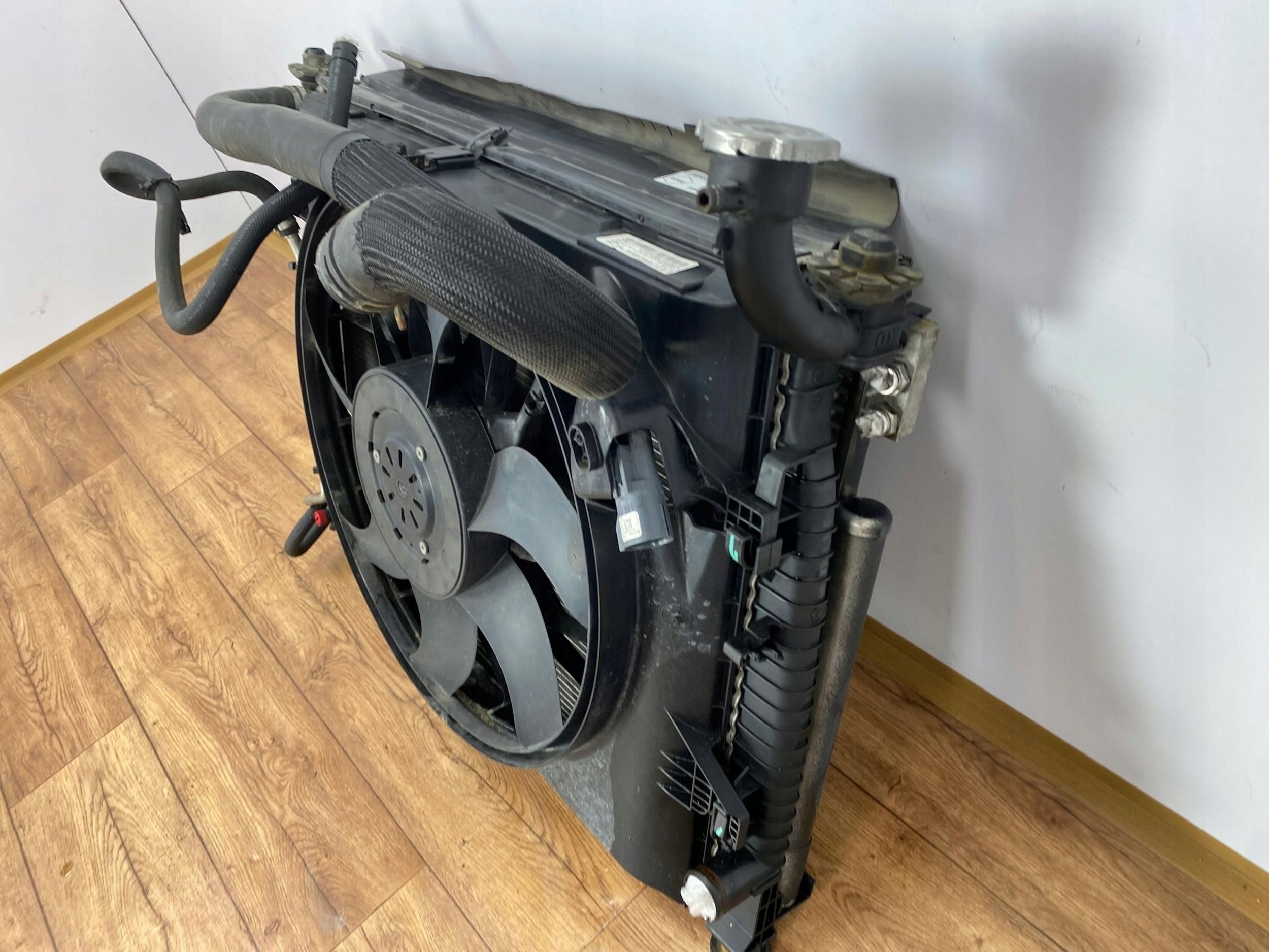 Komplet chladiče ventilátor Dodge Durango 2014+ USA