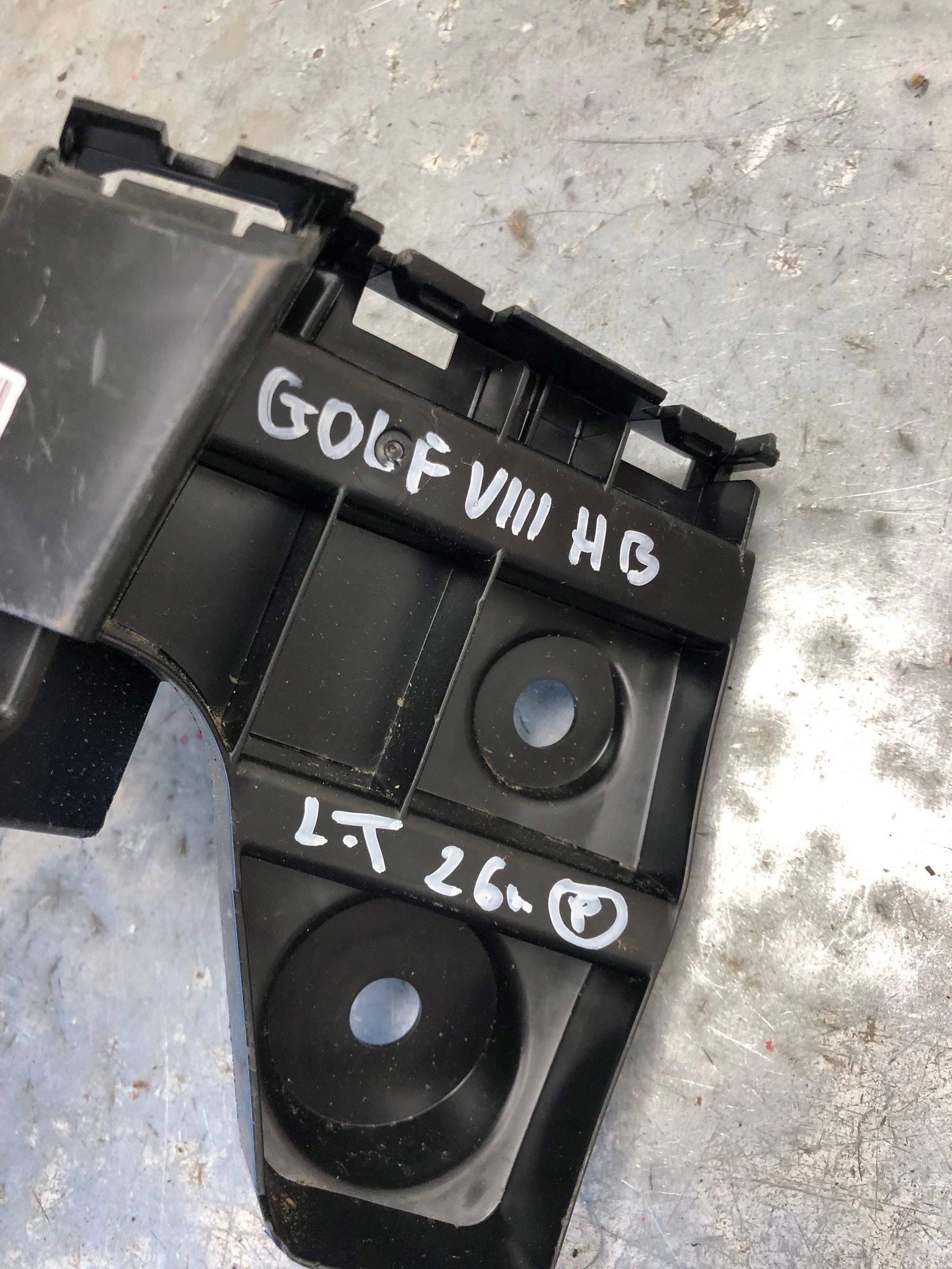 bumper bracket left rear part VW GOLF VIII HB 5H6807393F