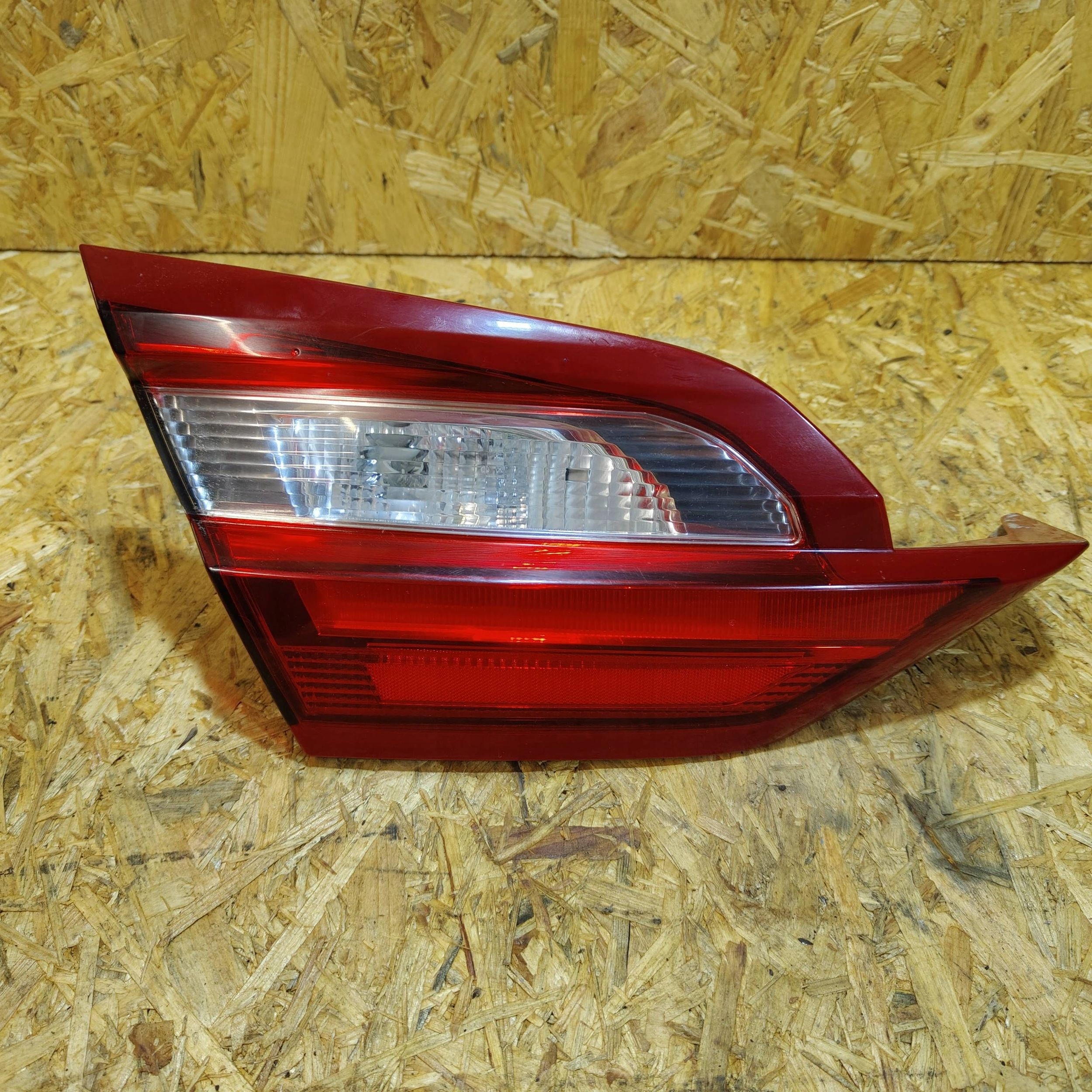 Ford Fiesta 2017 rear part side left light rear
