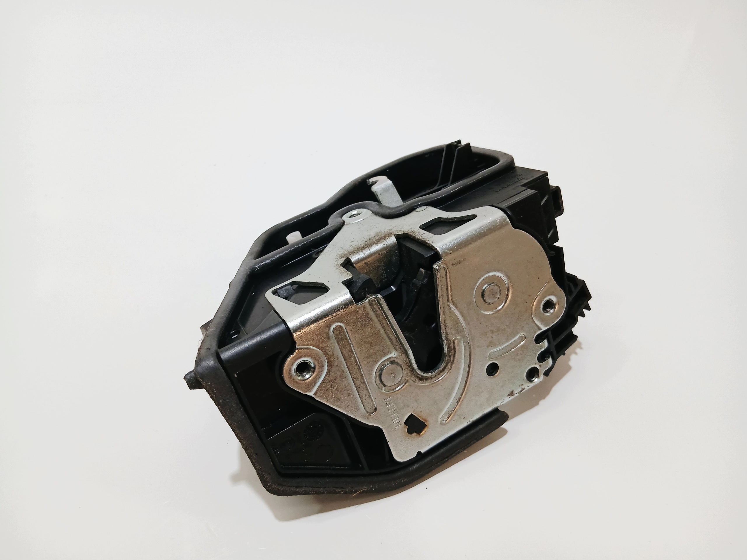 lock door left front BMW E60 E61 EUROPA 7229461 (0000347) 5PIN