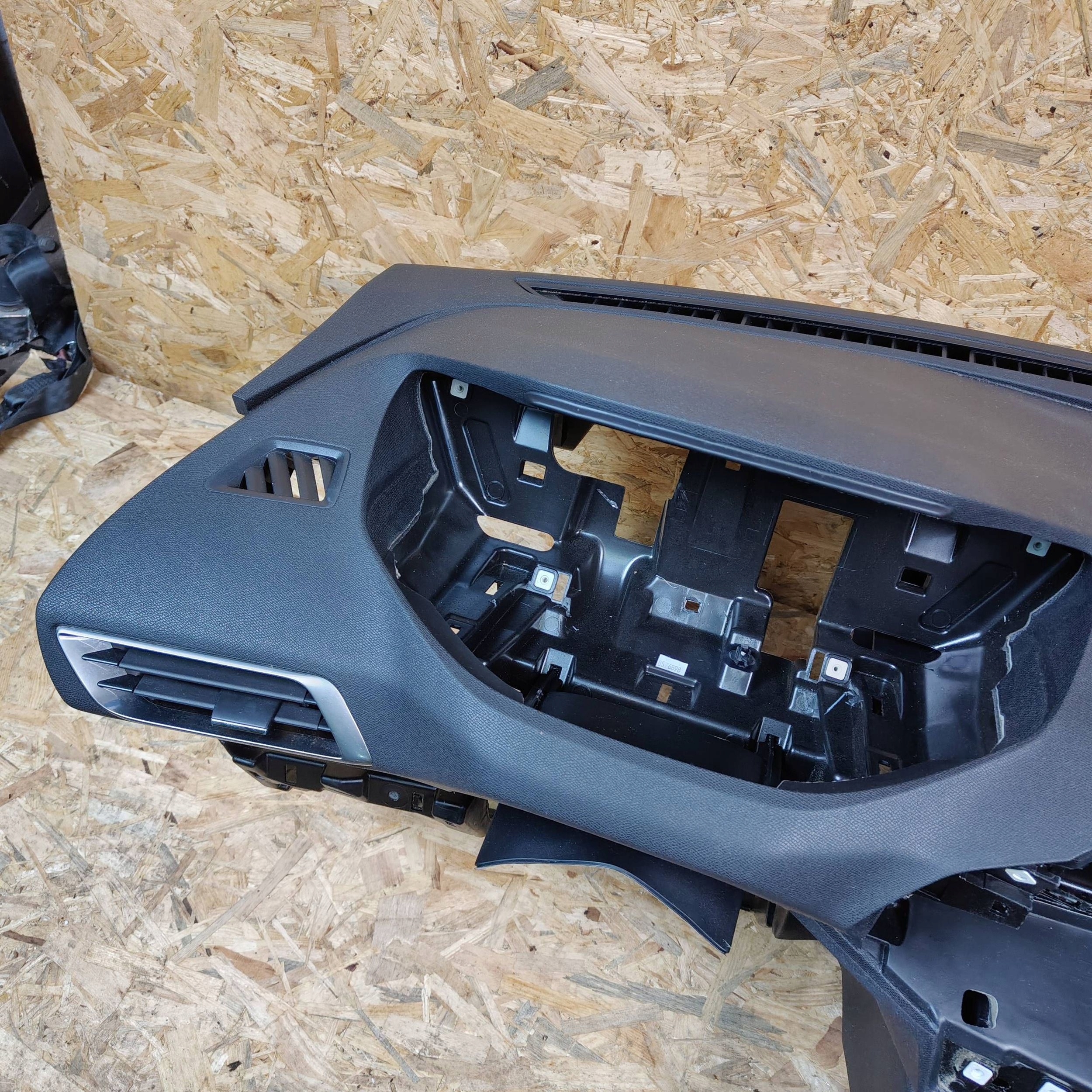 dashboard instrument panel Peugeot 3008 II
