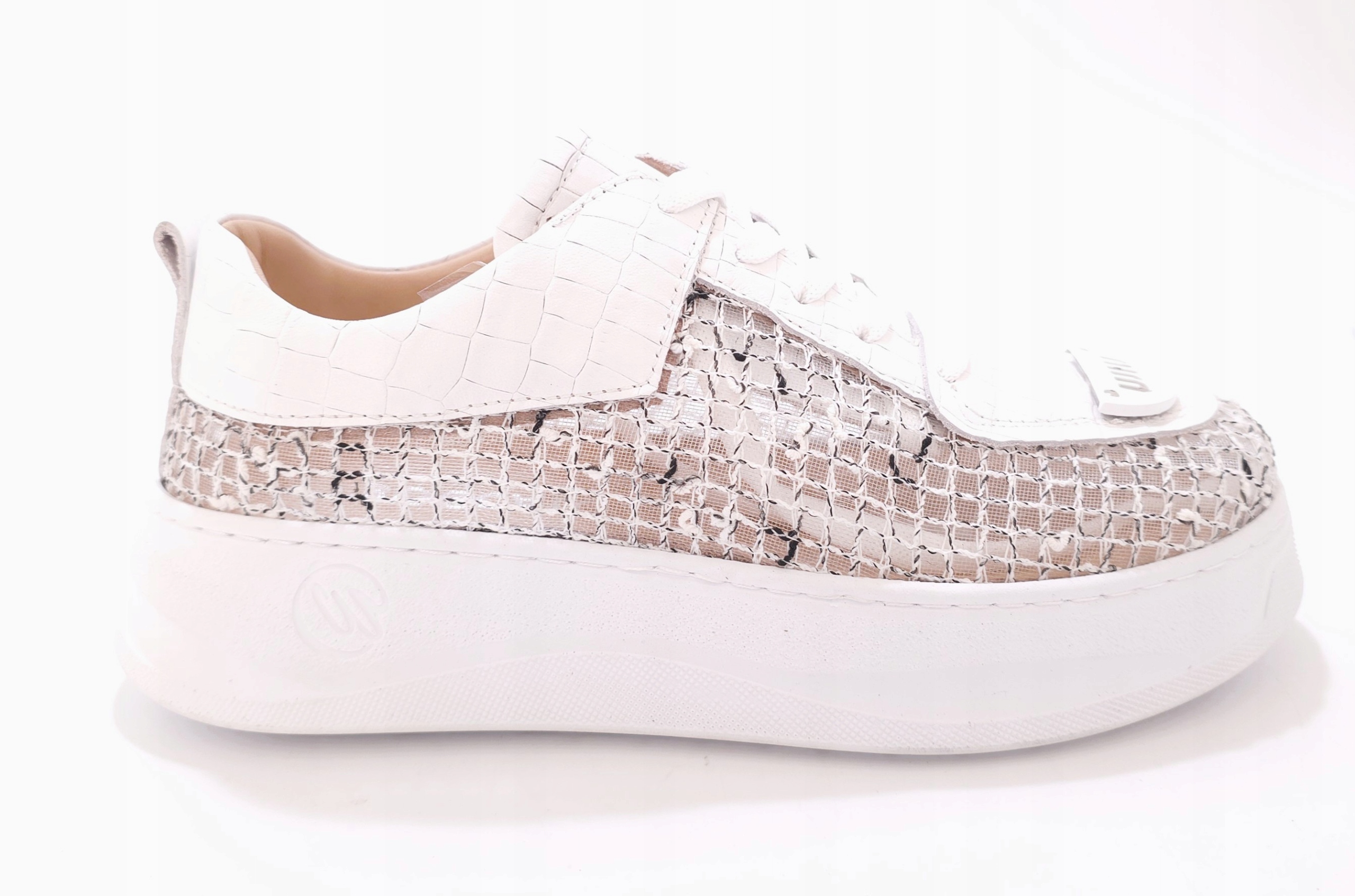 Dámské krajkové tenisky na platformě Boccato P634 426, bílé, velikost 37