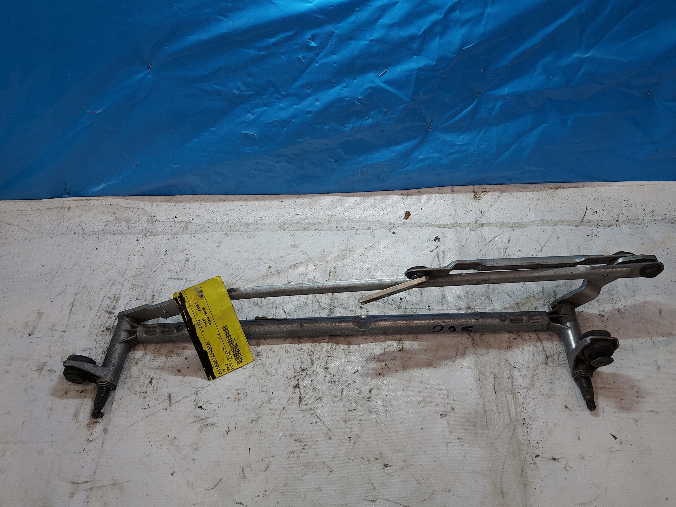 wiper mechanism VW GOLF 1K1955023D front
