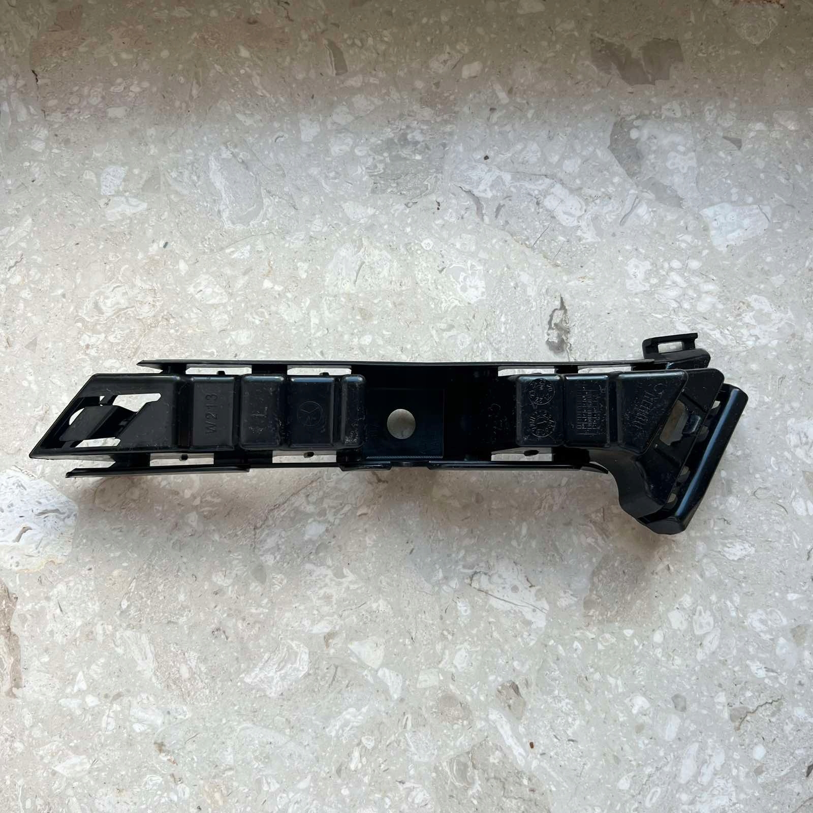 MERCEDES W213 bumper bracket left rear part A2138850365