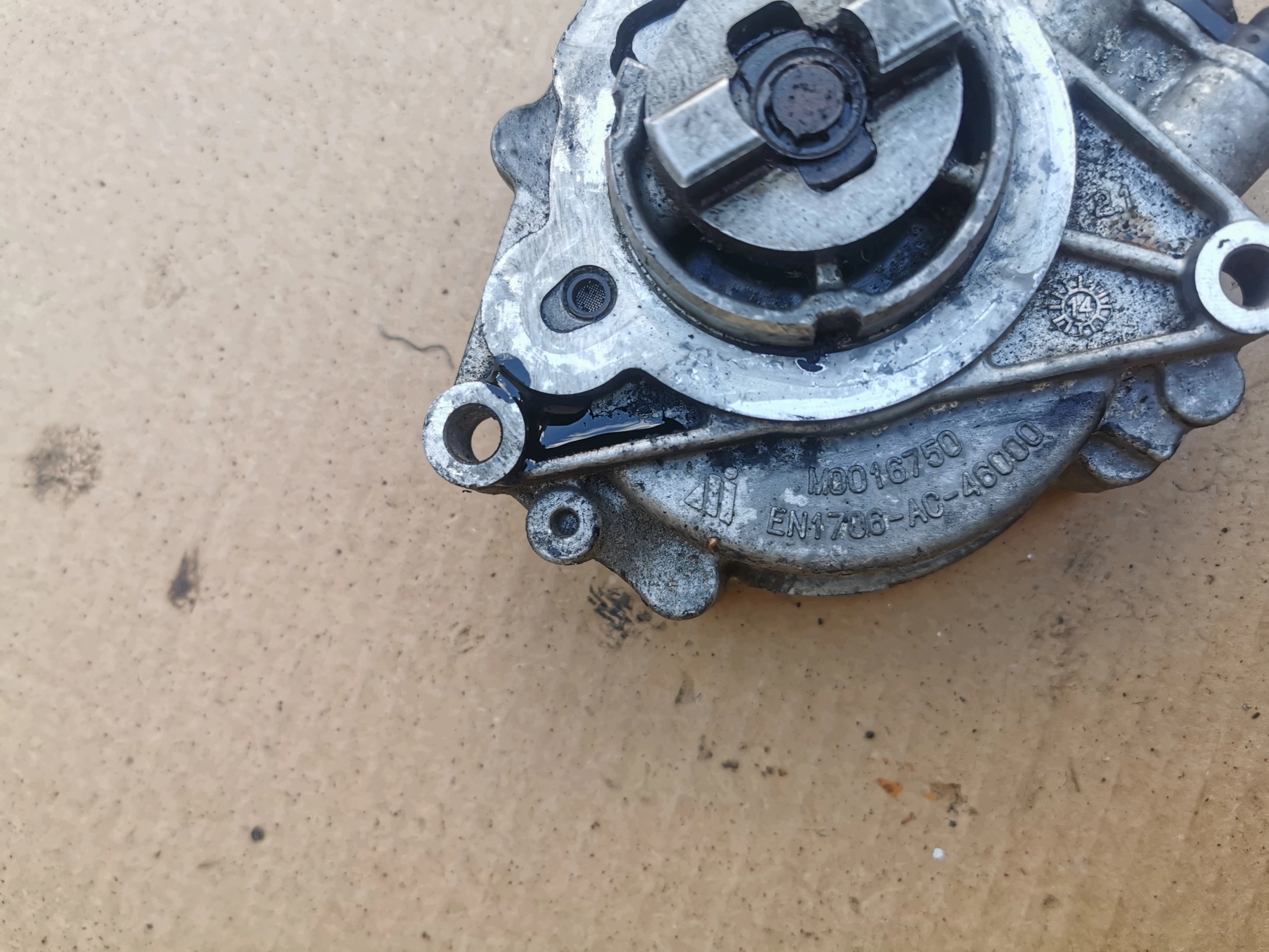 CITROEN C4 CACTUS 2016 pump vacual VACUUM M0016750