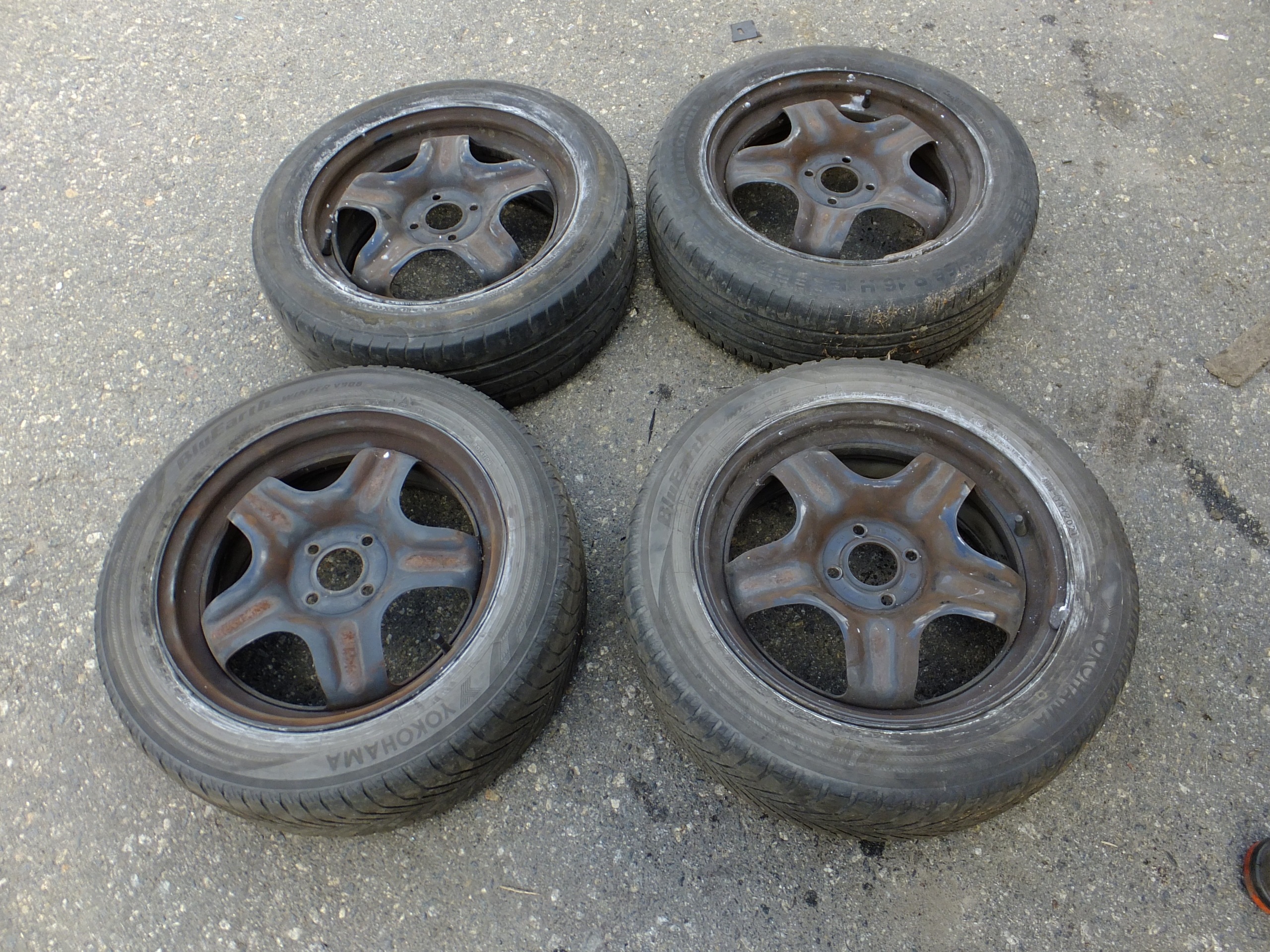CERCHI Ferro 16'' renault clio IV 2017r 403005595R