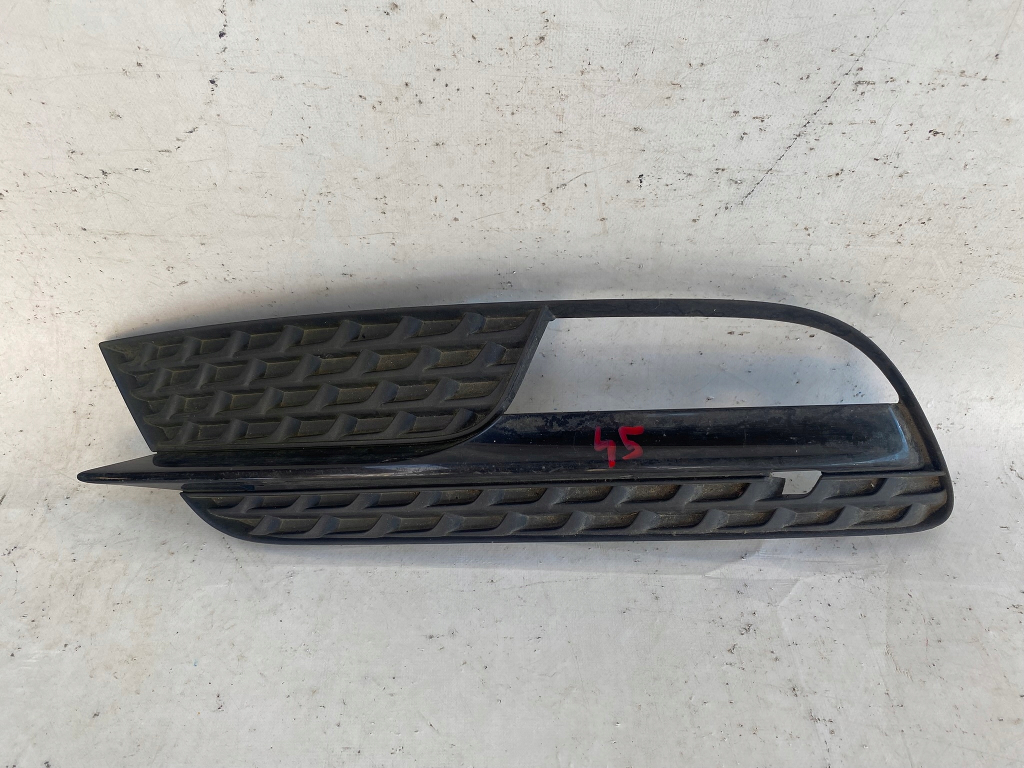 AUDI A5 8T LIFT S-LINE grid of a bumper left front left front 8T0807681H
